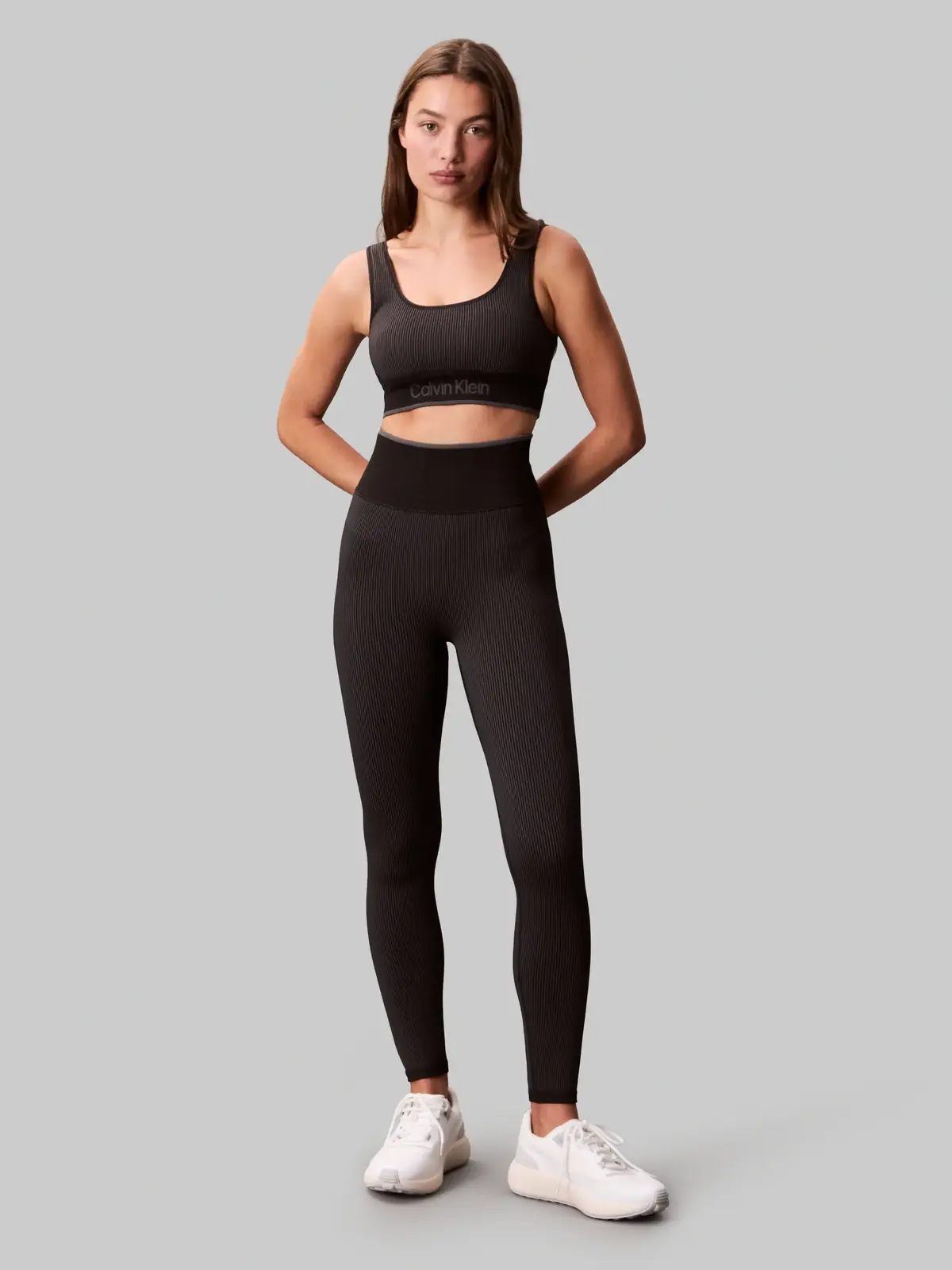 Calvin Klein WO - Seamless Sport, UB1 Siyah Kadın Sütyen & Bralet