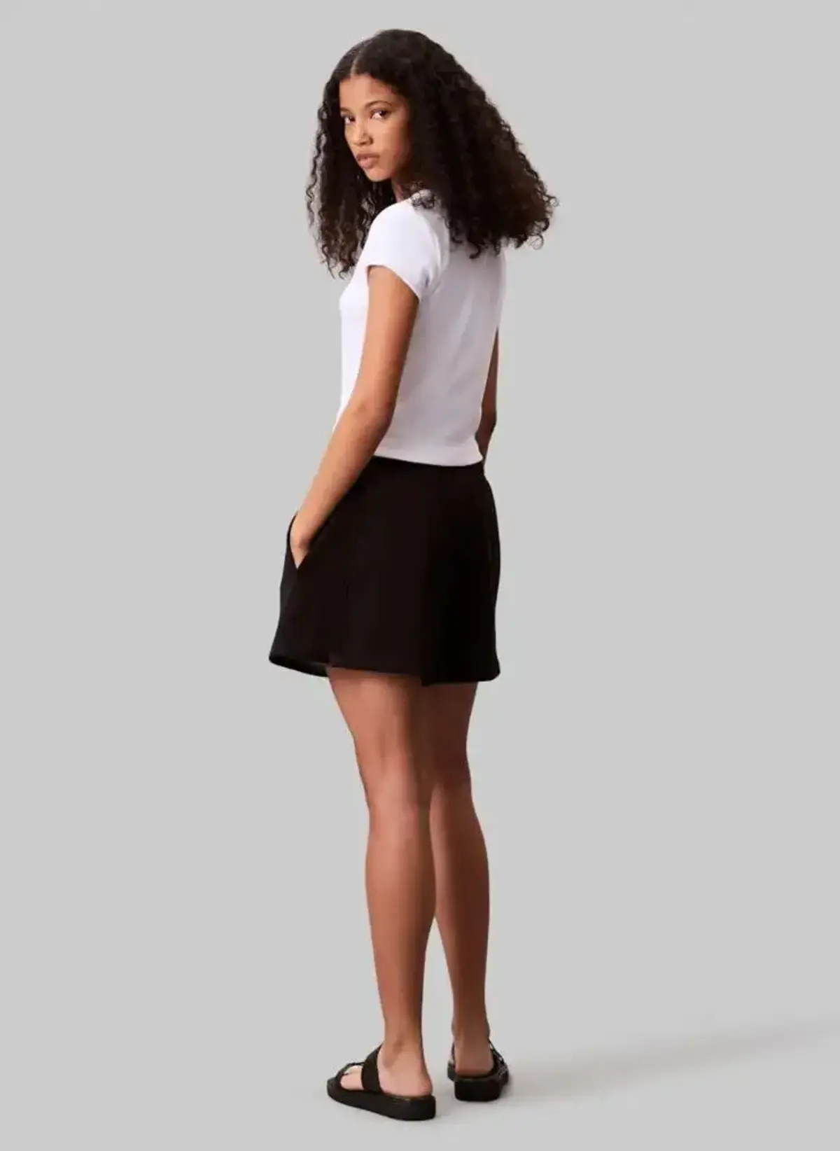 Calvin Klein A - FRENCH TERRY BADGE LOGO SHOR Siyah Kadın Şort