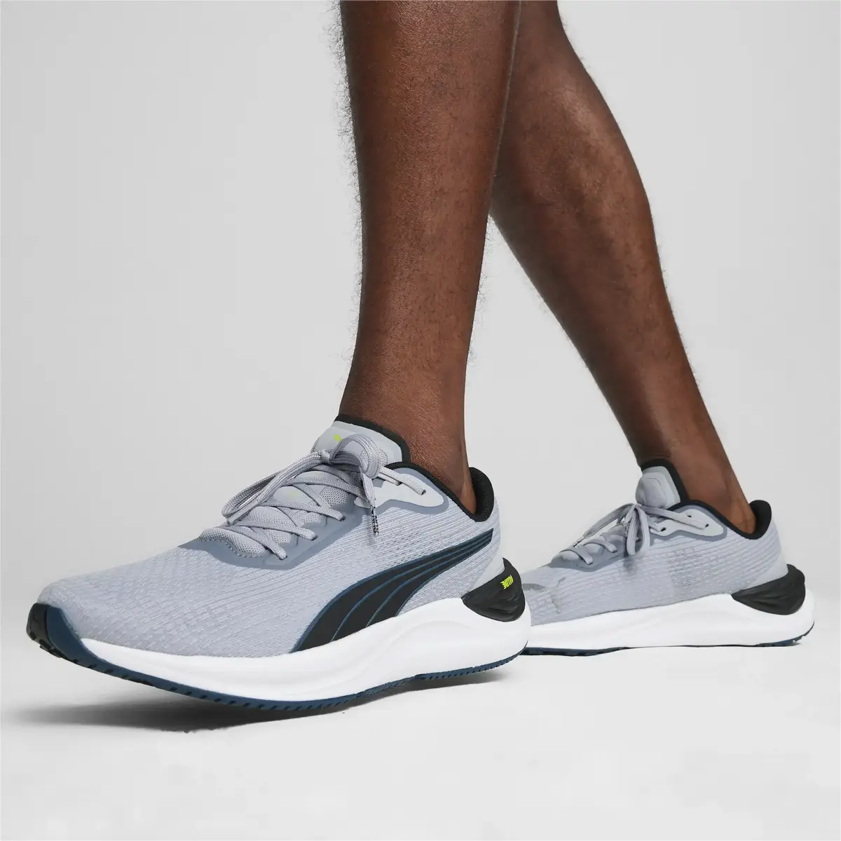 Puma Electrify Nitro 3 Gri Erkek Yürüyüş ve Koşu Ayakkabısı