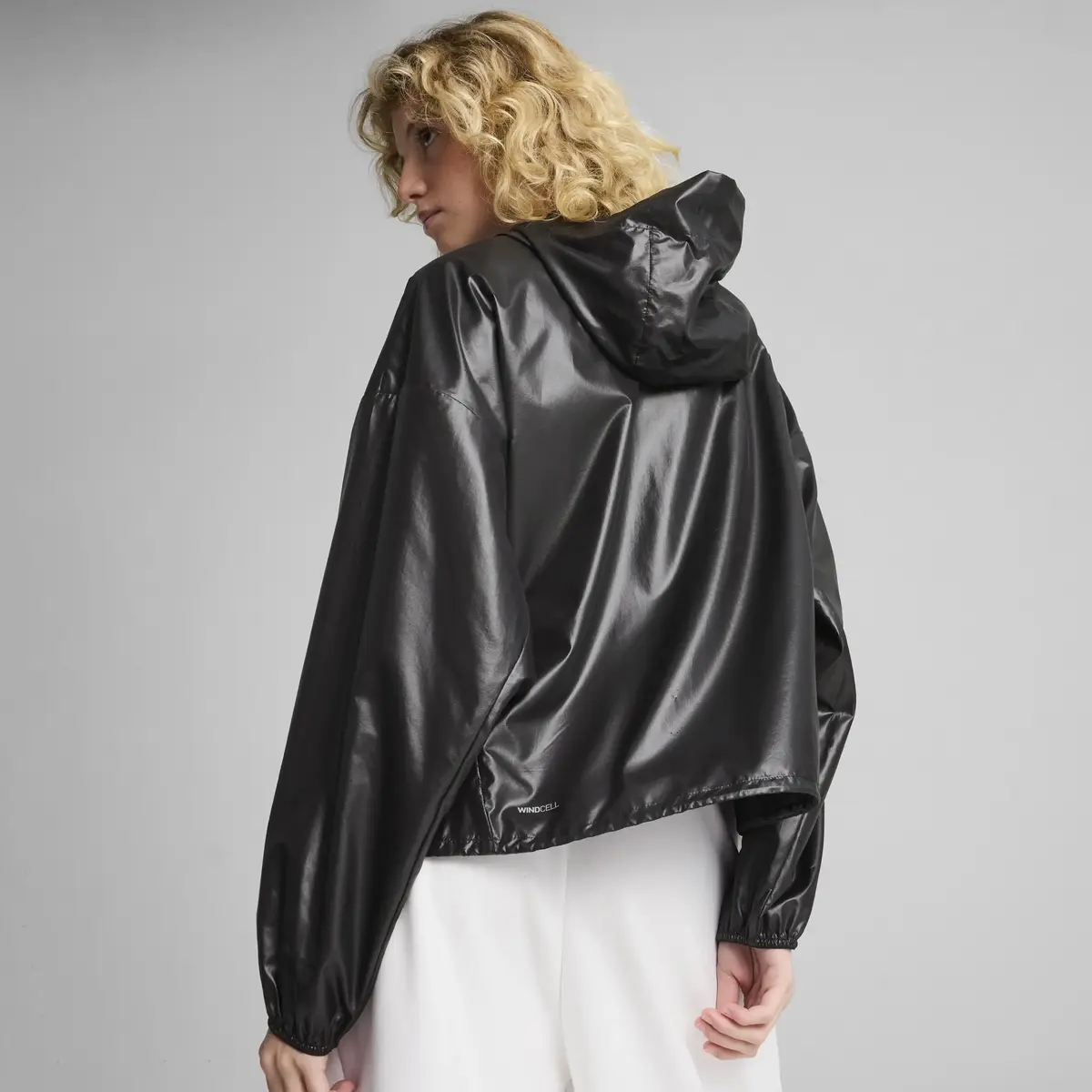 PUMA Oversized UV Wind Jacket Siyah Kadın Ceket
