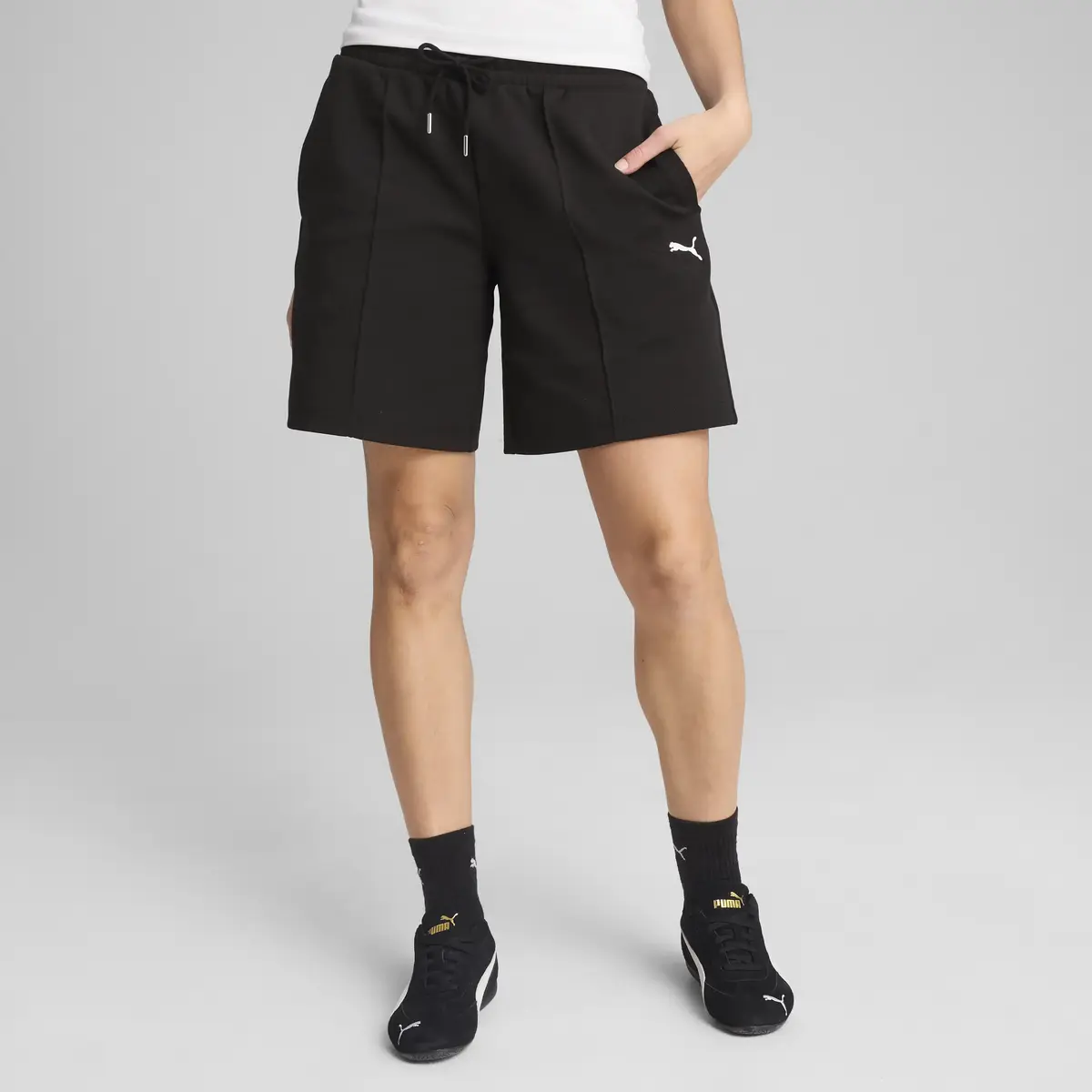 PUMA WARDROBE ESS Shorts Erkek Siyah Şort