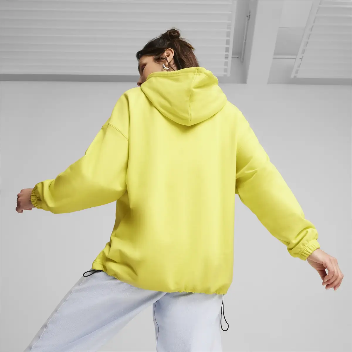 Puma Dare To Oversized Hoodie TR Sarı Kadın Sweatshirt
