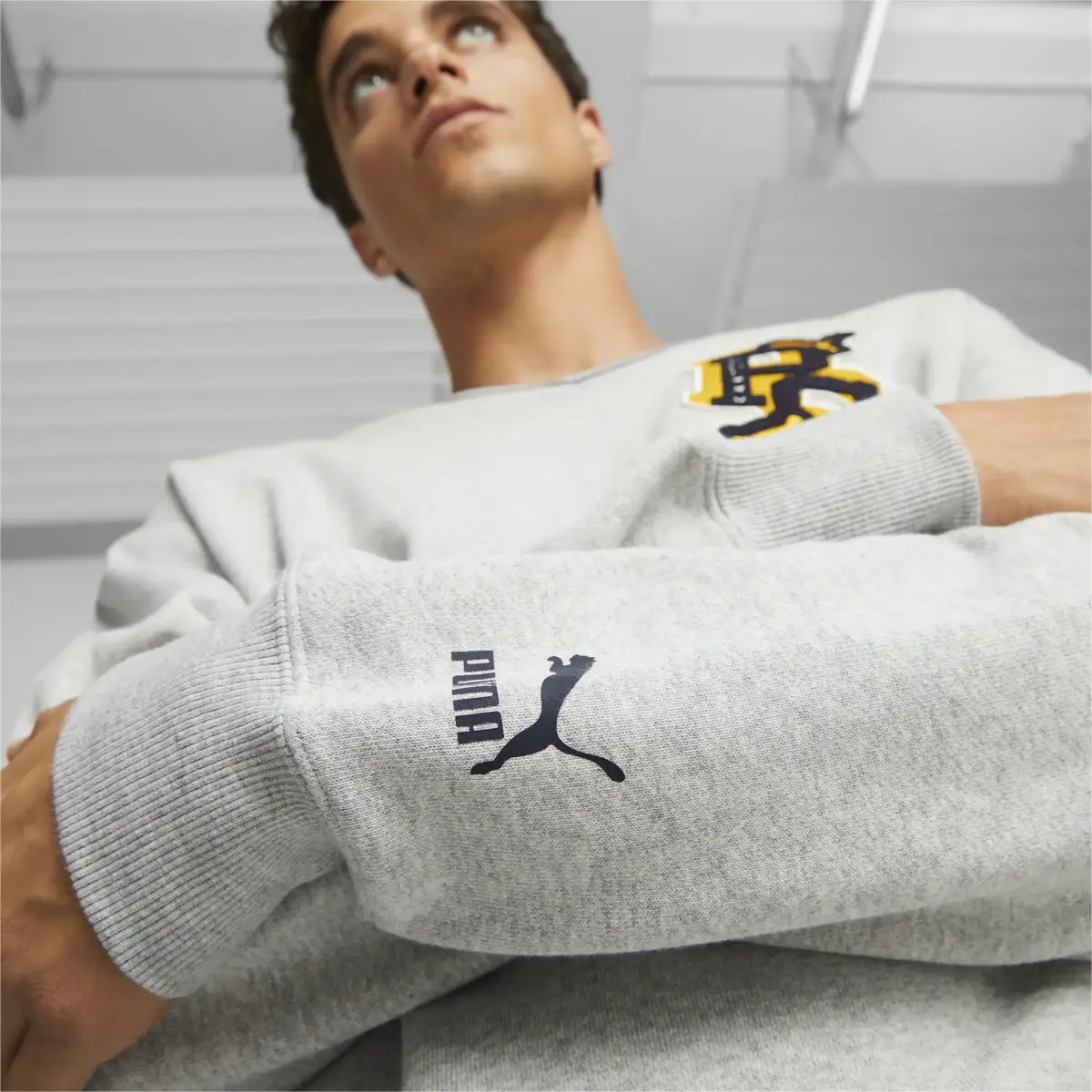 PUMA X STAPLE V-Neck Crew Gri Erkek Sweatshirt