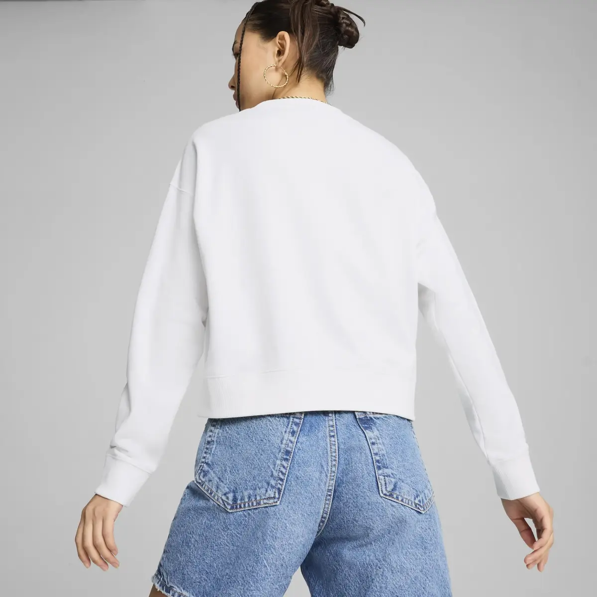 Puma SQUAD Crew TR Beyaz Kadın Sweatshirt