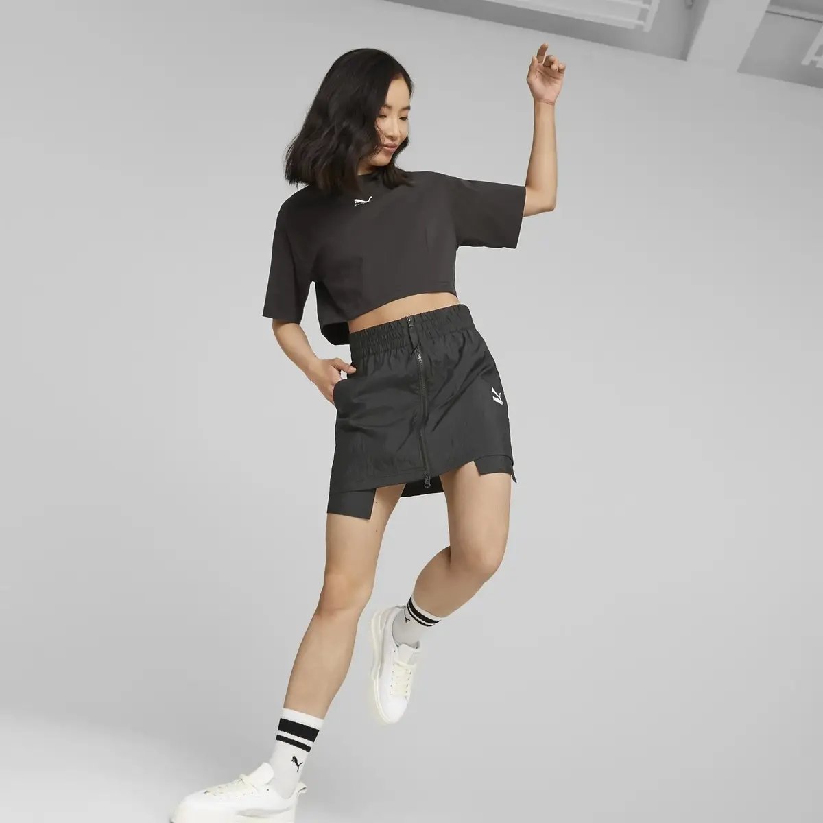 Puma DARE TO Cropped Relaxed Tee Siyah Kadın T-Shirt