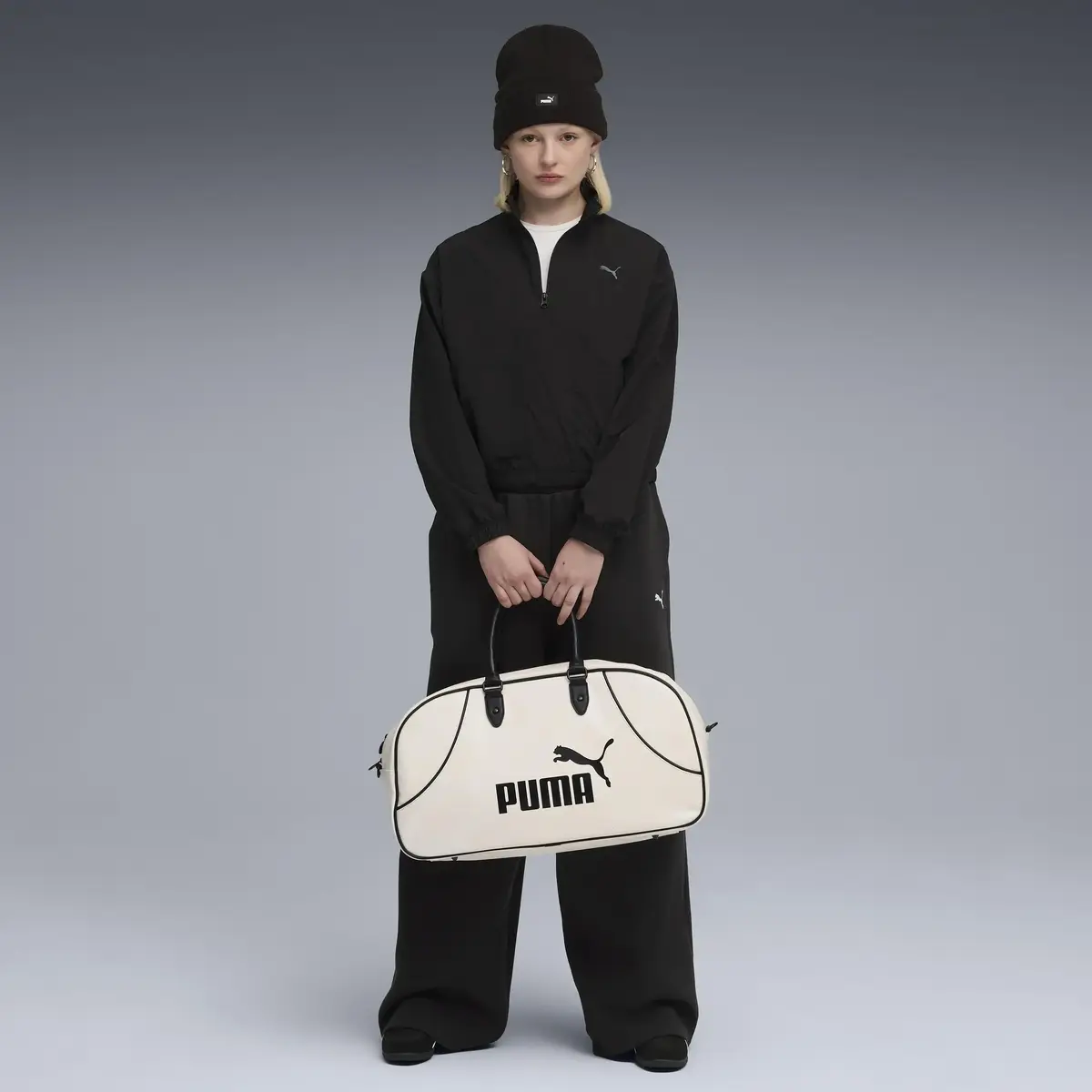 Puma HER Woven Half-Zip Crew Siyah Kadın Sweatshirt