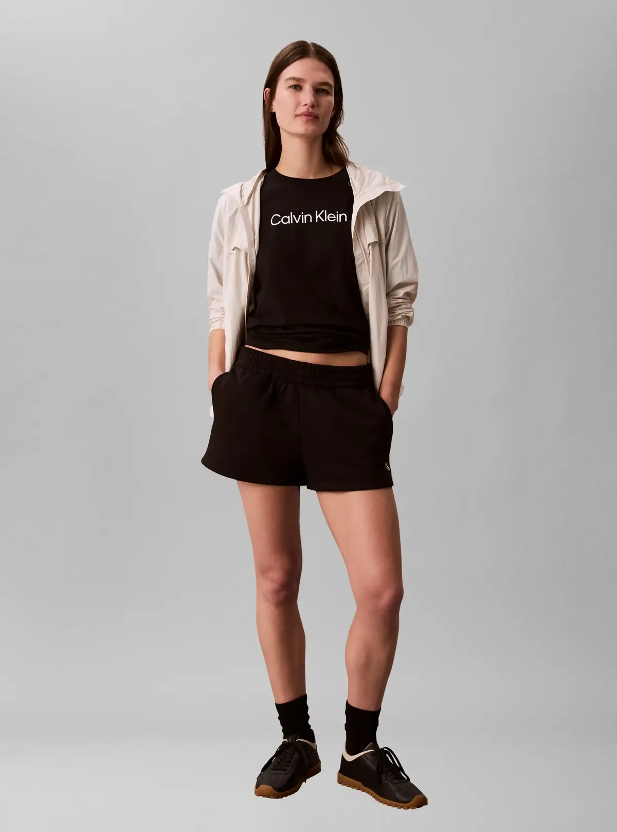 Calvin Klein REGULAR SS TEE, UB1 Siyah Kadın T-Shirt