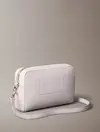 Calvin Klein MINIMAL MONOGRAM EW CAMERA BAG Siyah Kadın El Çantası Calvin Klein MINIMAL MONOGRAM EW CAMERA BAG Siyah Kadın El Çantası
