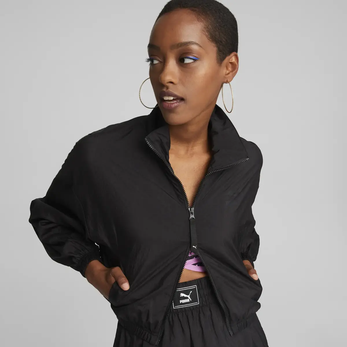 Puma Dare To Woven Cropped Track Jacket Siyah Kadın Fermuarlı Sweatshirt