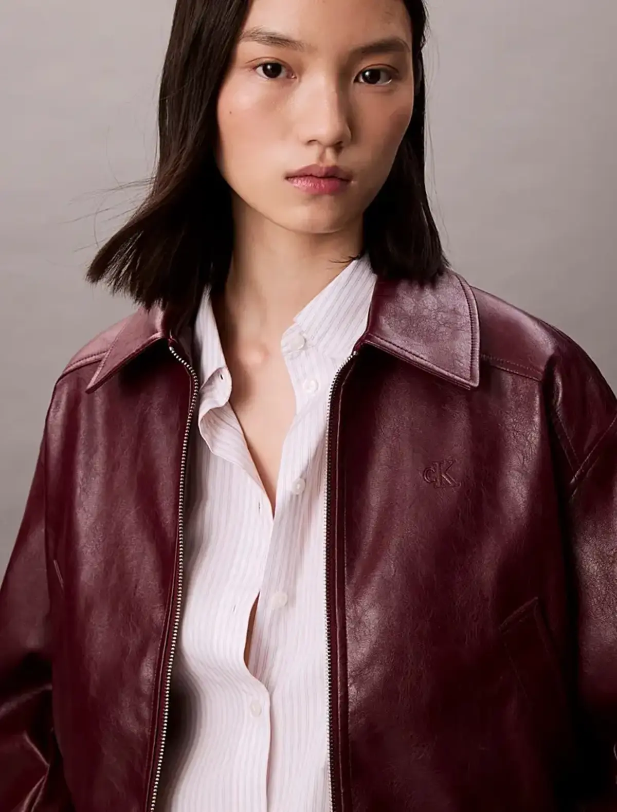 Calvin Klein A-Cropped Crinkle Faux Leather B Bordo Kadın Ceket Calvin Klein A-Cropped Crinkle Faux Leather B Bordo Kadın Ceket