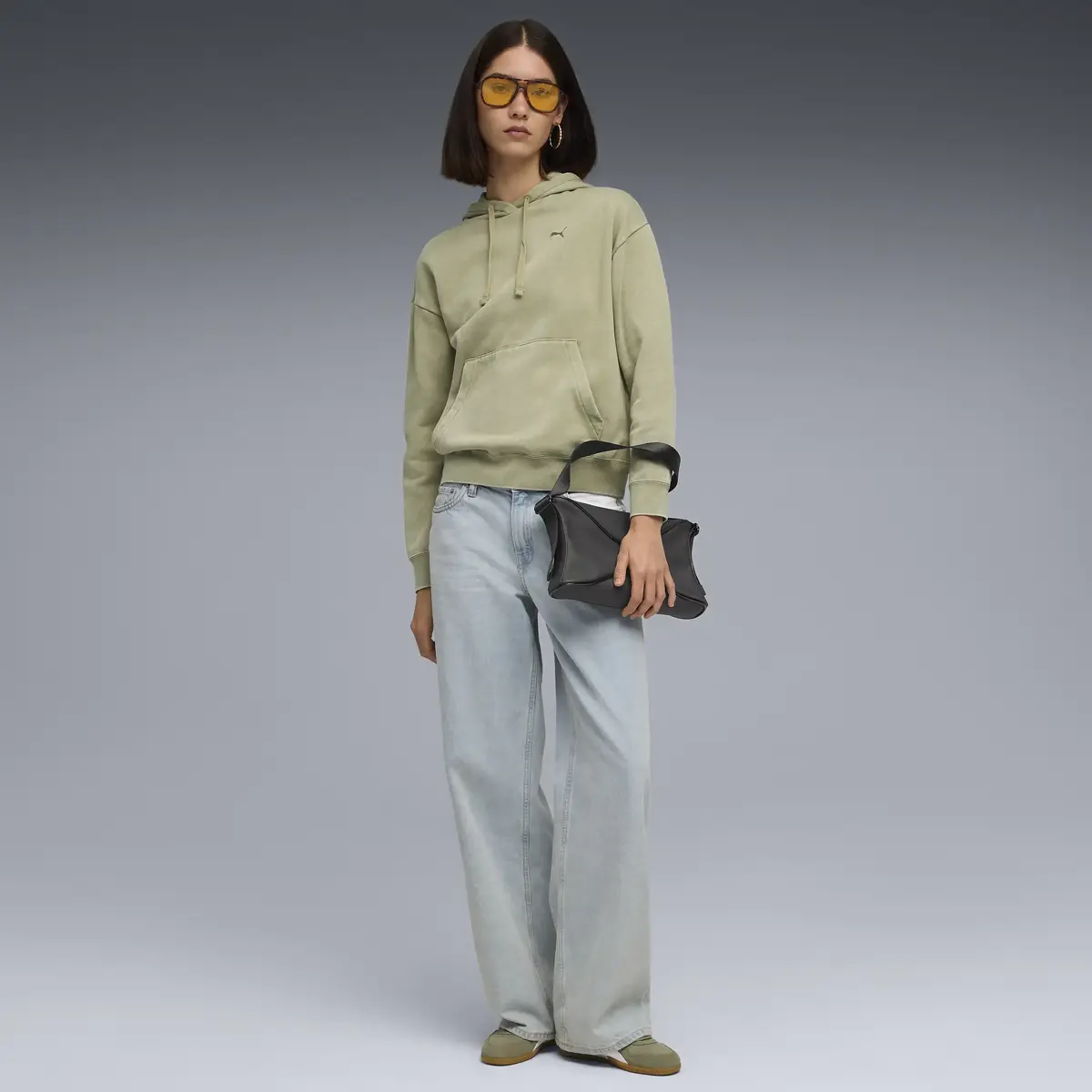 Puma ESS ELEVATED Wash Hoodie Yeşil Kadın Kapüşonlu Sweatshirt