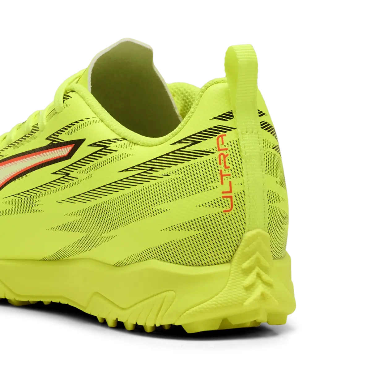 PUMA ULTRA 6 PLAY TT Jr Sarı Erkek Çocuk Halı Saha Ayakkabısı