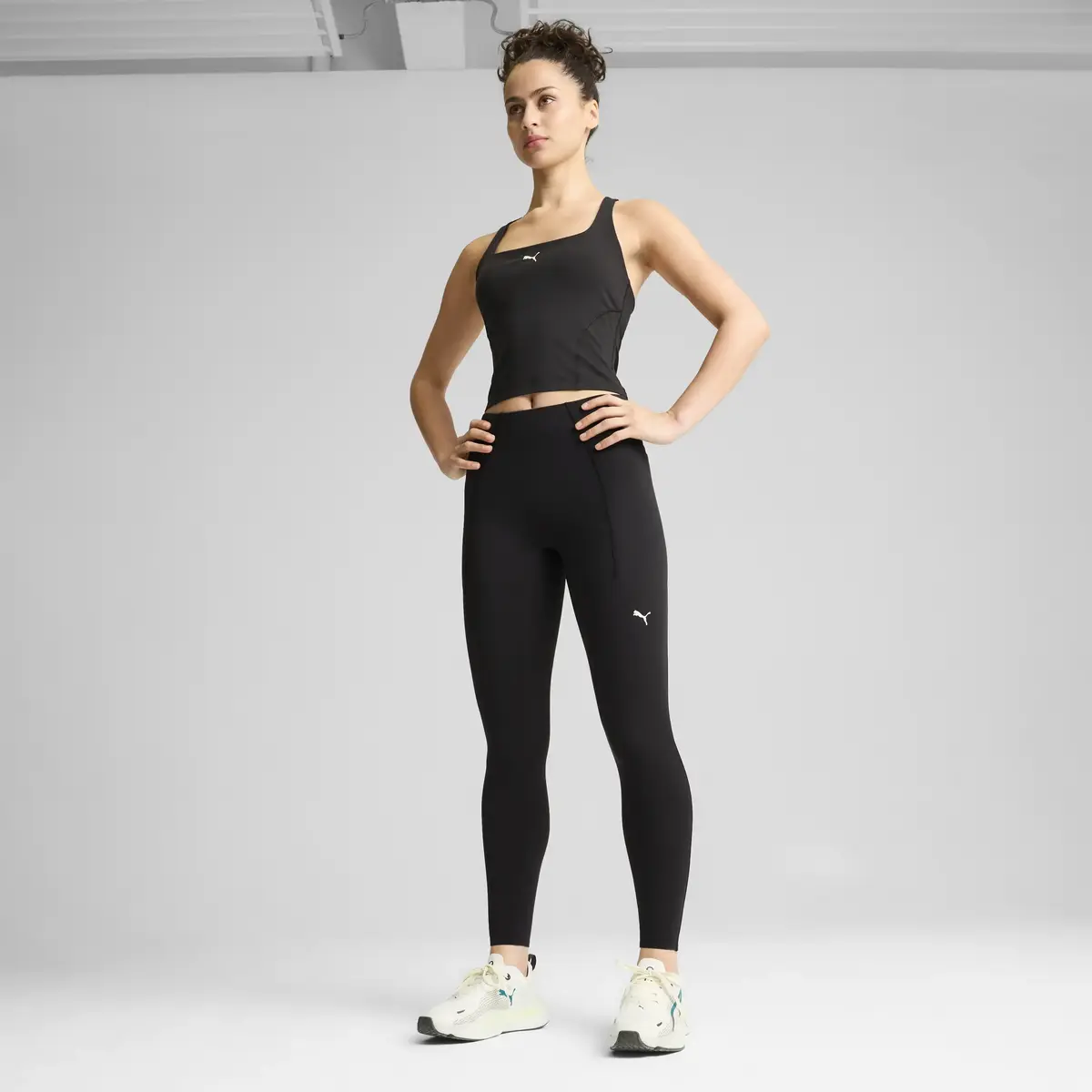 Puma W SHAPELUXE 2IN1 TANK Siyah Kadın Sporcu Atleti