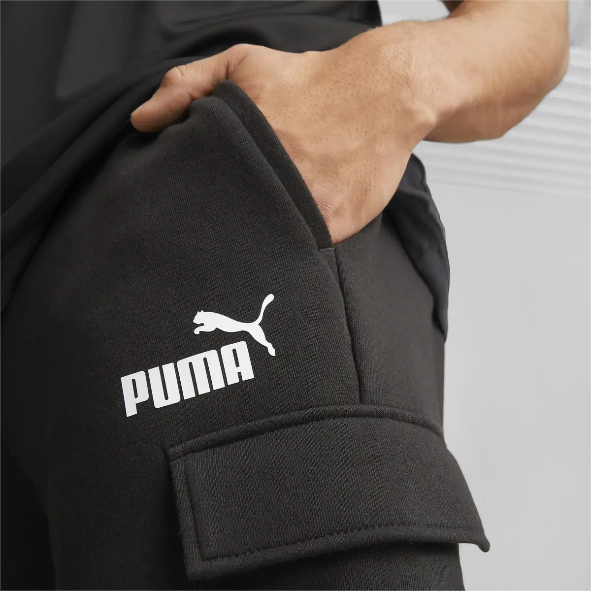 Puma ESS Cargo Shorts 10" TR Siyah Erkek Şort