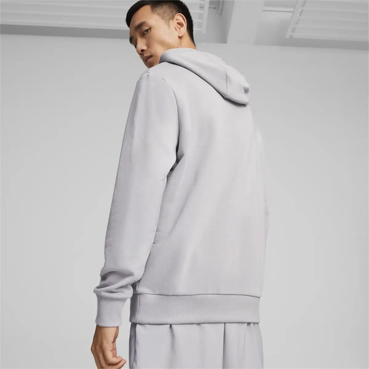 Puma MAPF1 ESS Hoodie Gri Erkek Sweatshirt