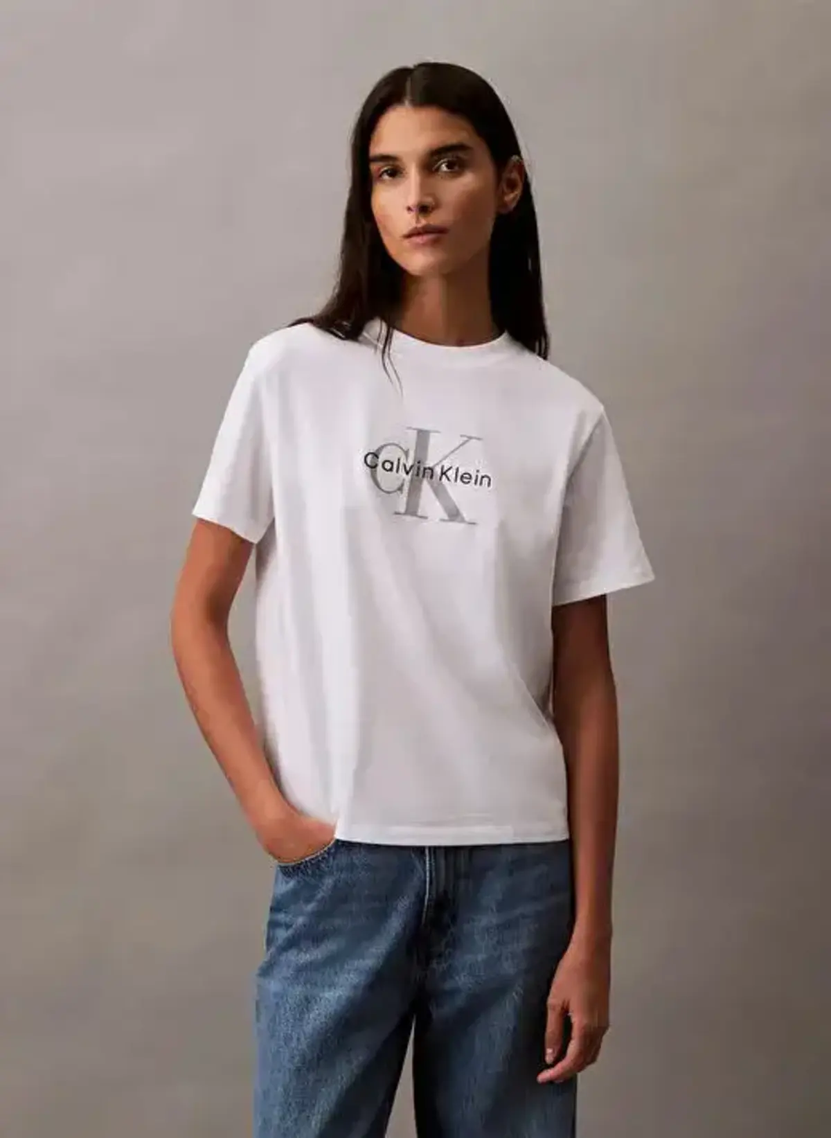 Calvin Klein HERO SS CLASSIC MONOLOGO CNECK T Beyaz Kadın Tişört