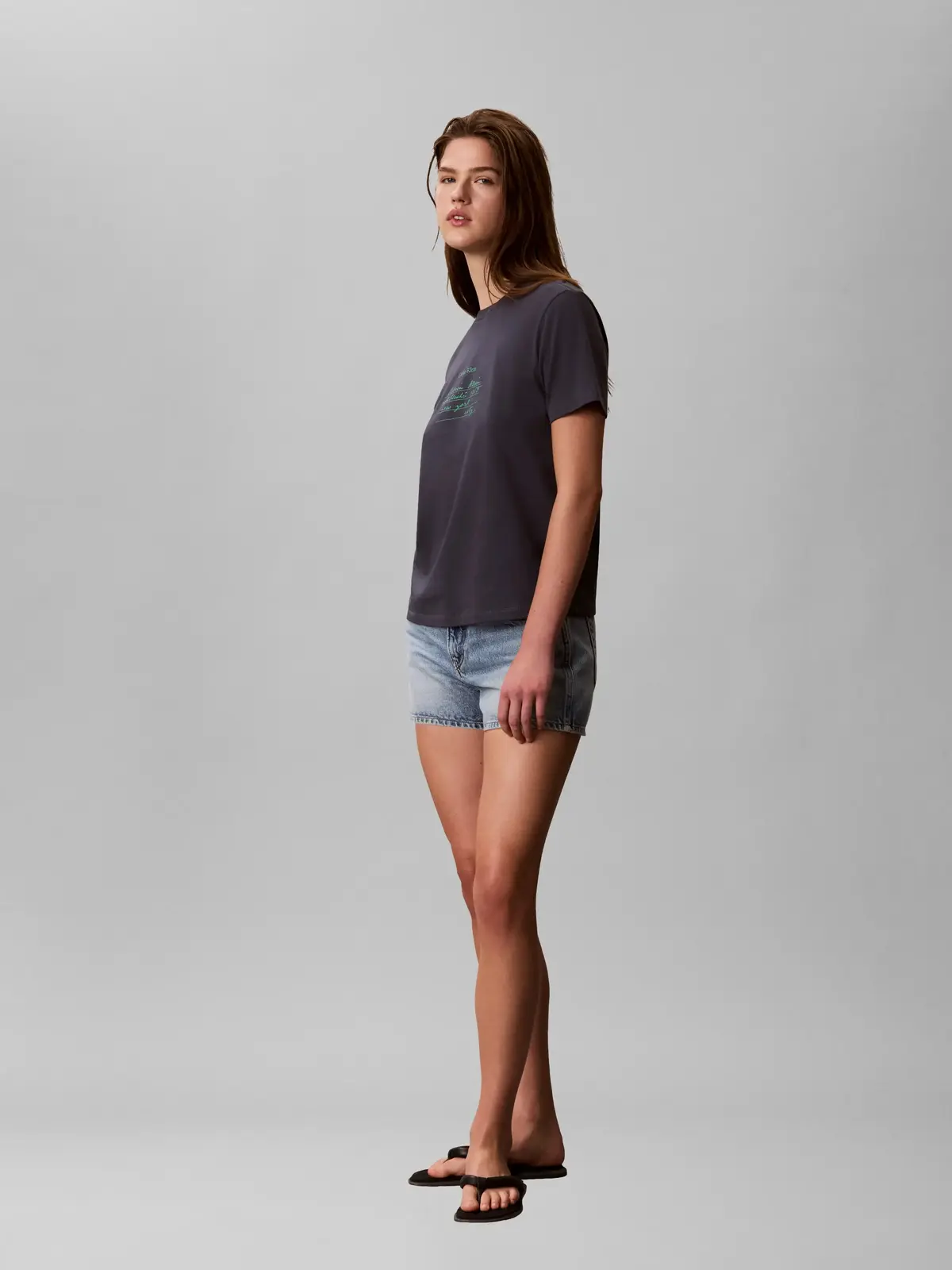 Calvin Klien SS CLASSIC HANDWRITI, 4XN Gri Kadın T-Shirt