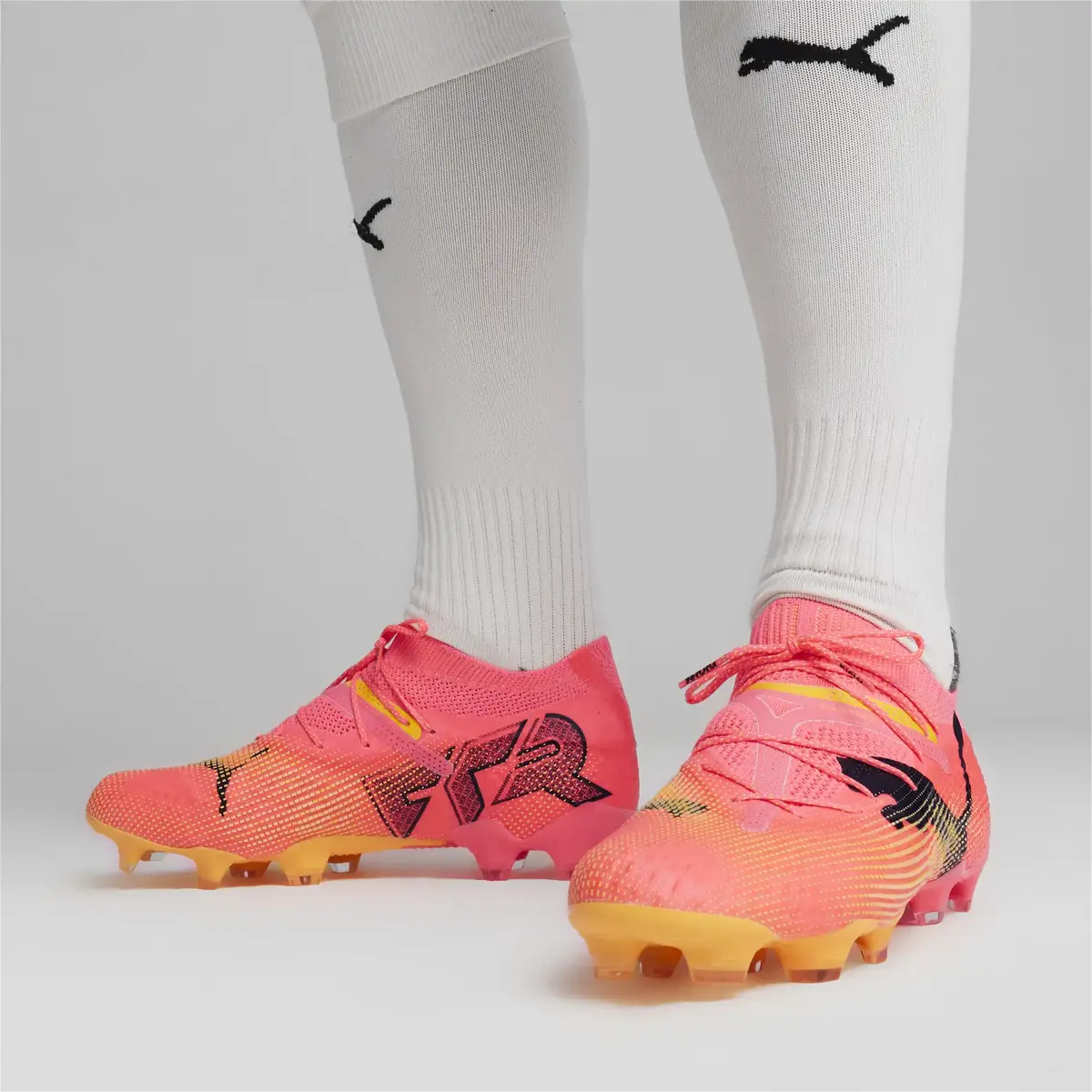 Puma FUTURE 7 ULTIMATE FG/AG Turuncu Erkek Krampon