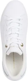 Tommy Hilfiger CHIC COURT SNEAKER, YBS Beyaz Kadın Spor Ayakkabı & Sneaker