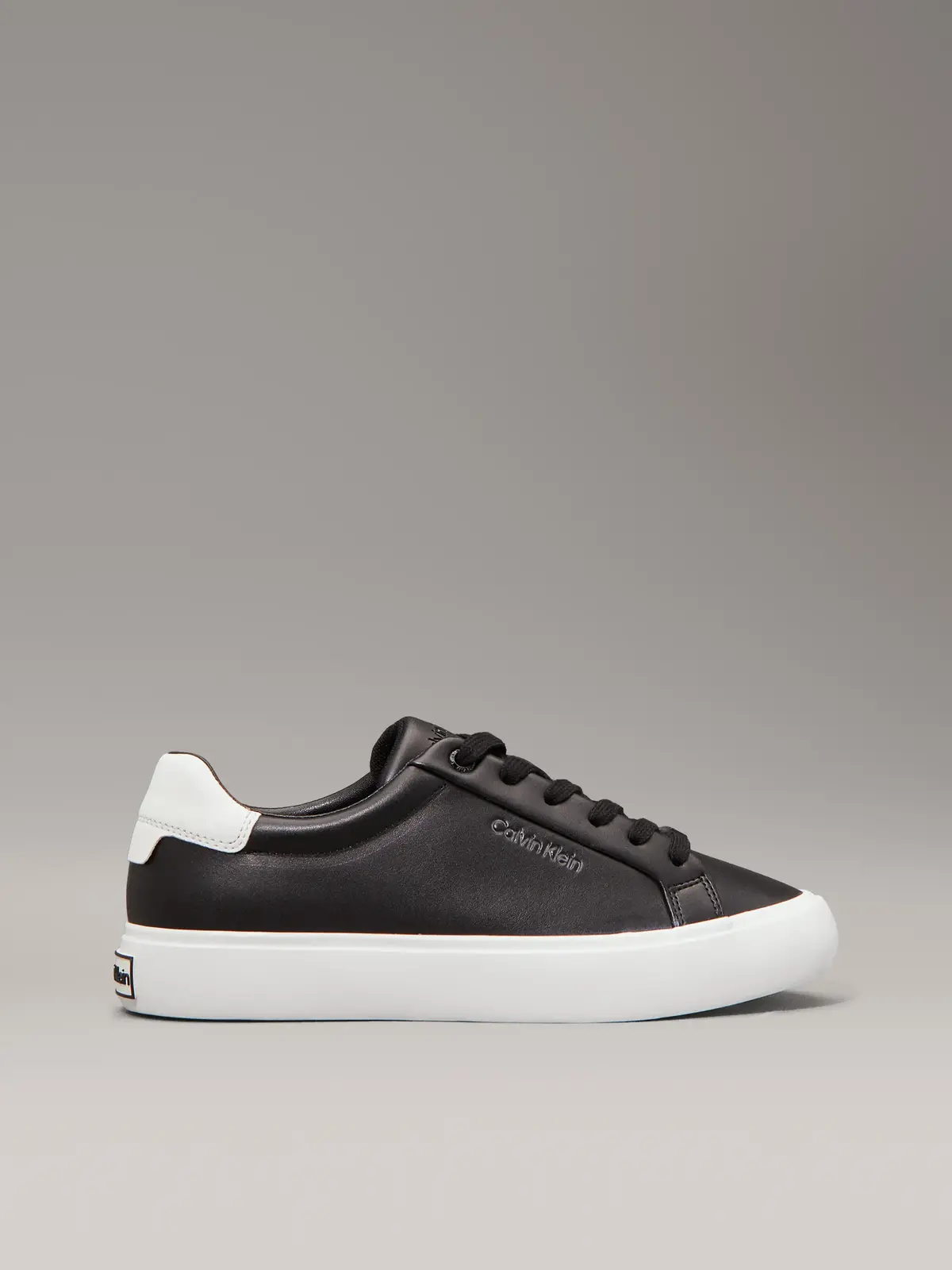 Calvin Klein VULC LACE UP, 0GJ Siyah Kadın Spor Ayakkabı & Sneaker