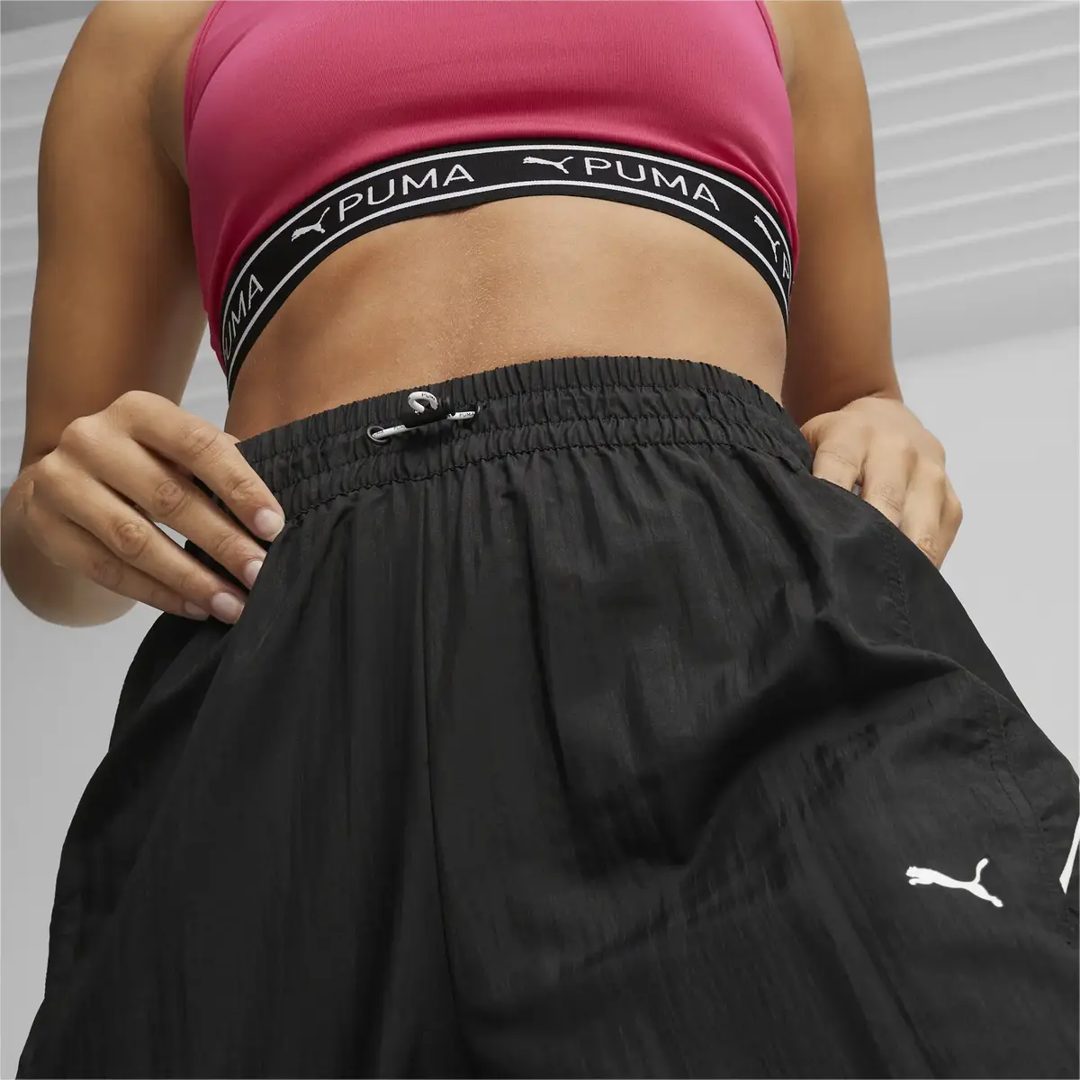 Puma FIT MOVE WOVEN JOGGER Siyah Kadın Eşofman Altı