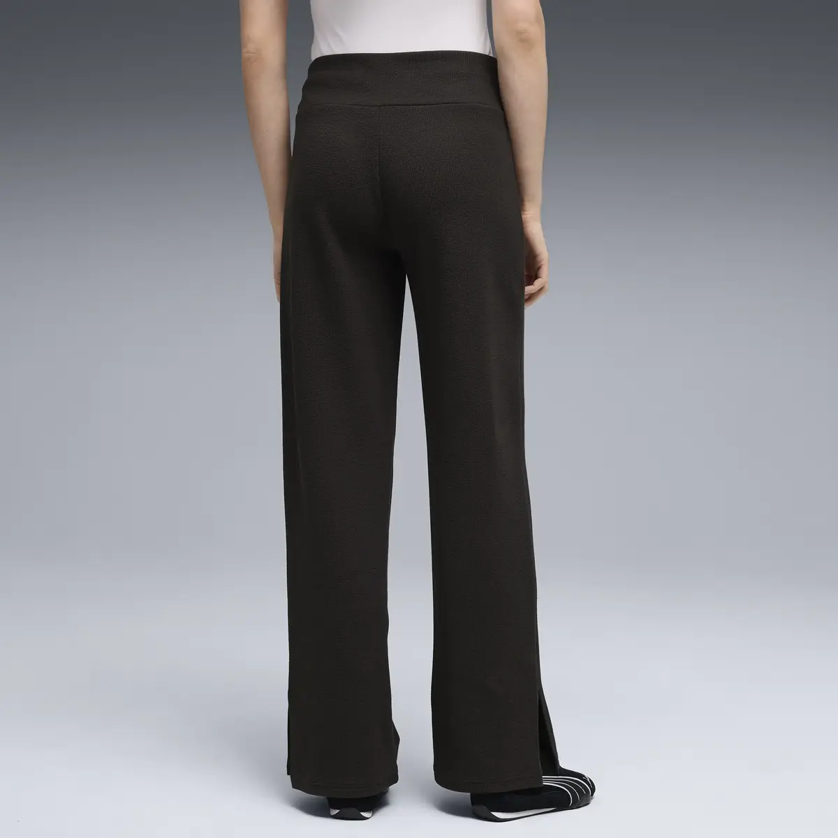 Puma ESS ELEVATED Straight Pant Siyah Kadın Eşofman Alt