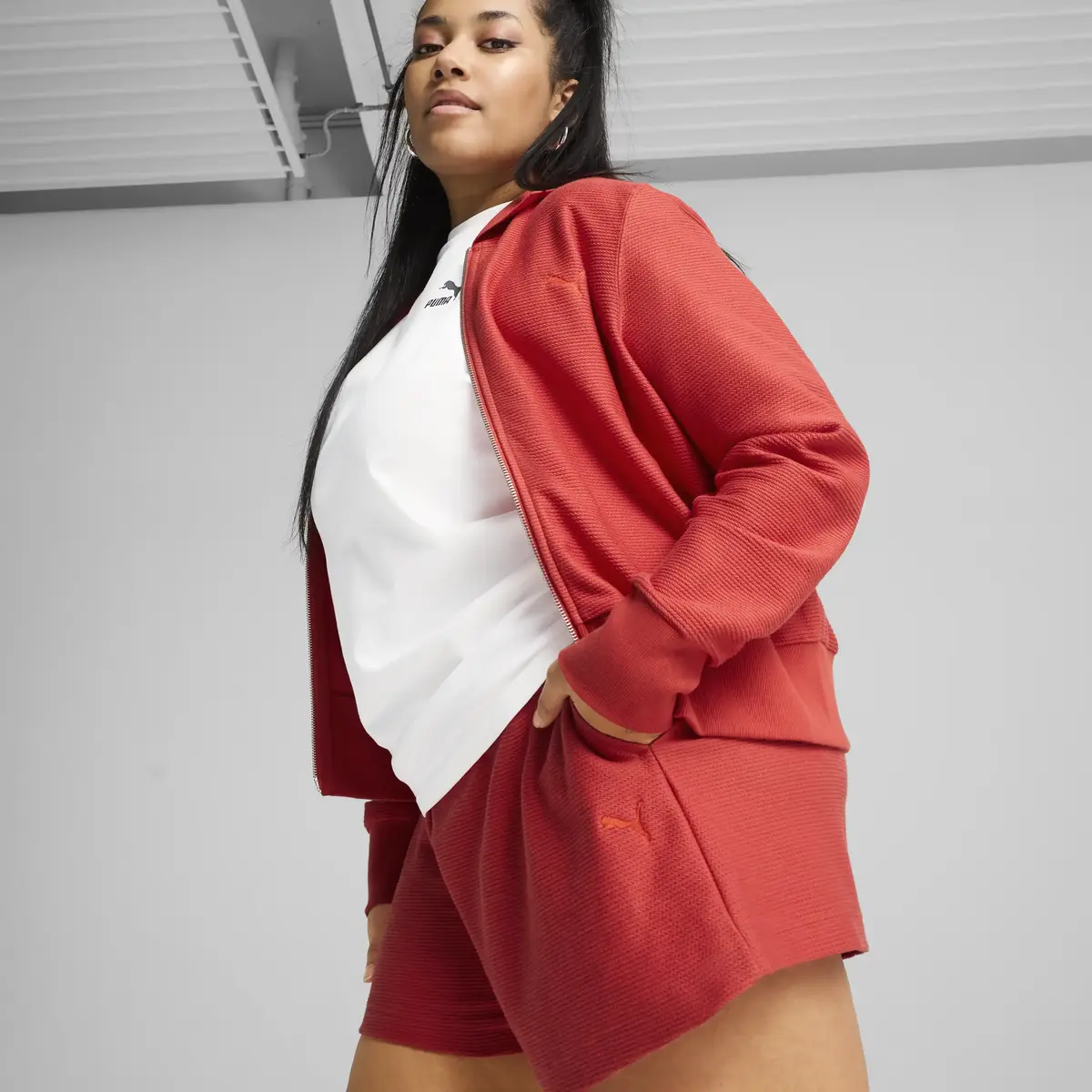 Puma PREMIUM ESS A-Line Shorts Kadın Şort