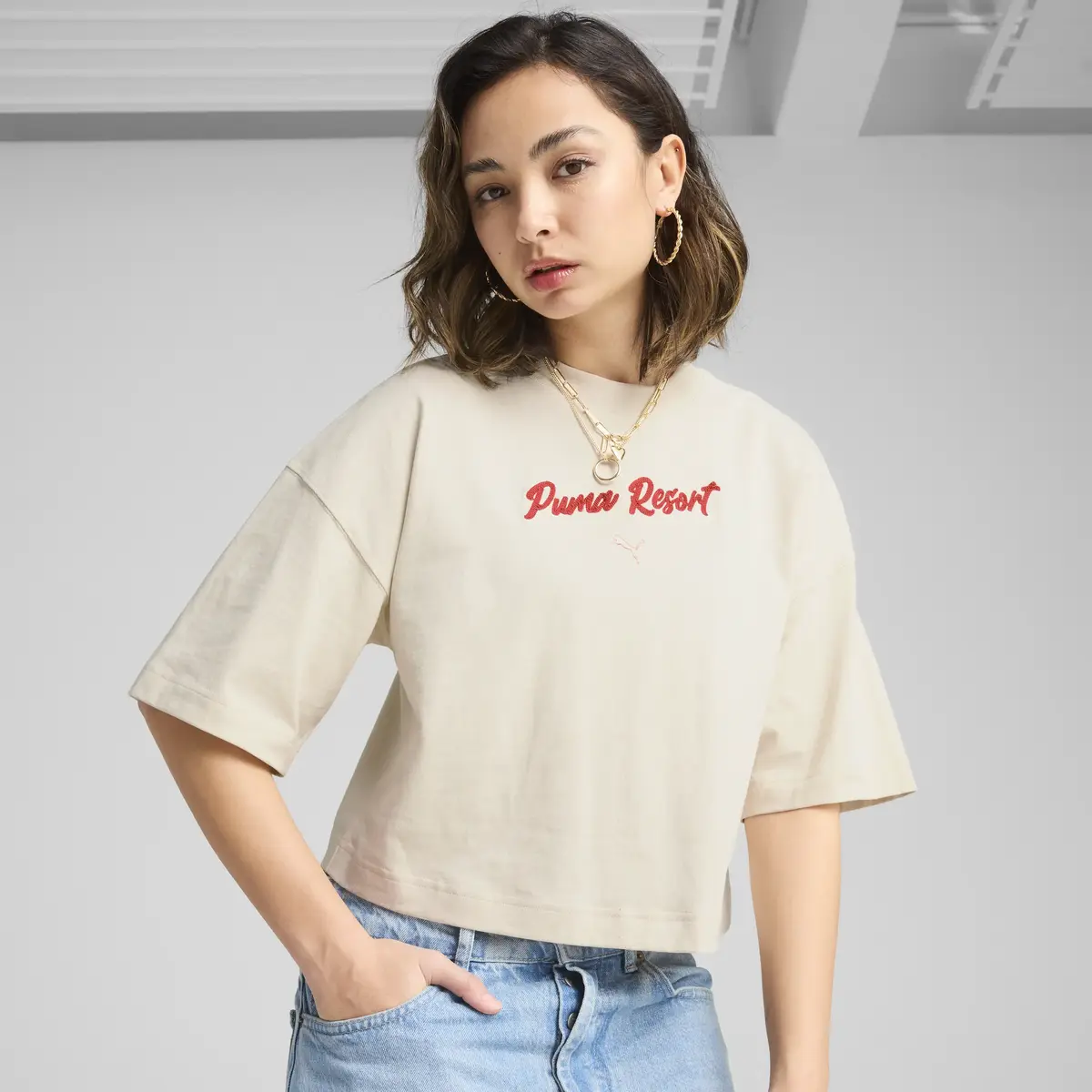 PUMA PREMIUM ESS Graphic Tee Bej Kadın T-Shirt