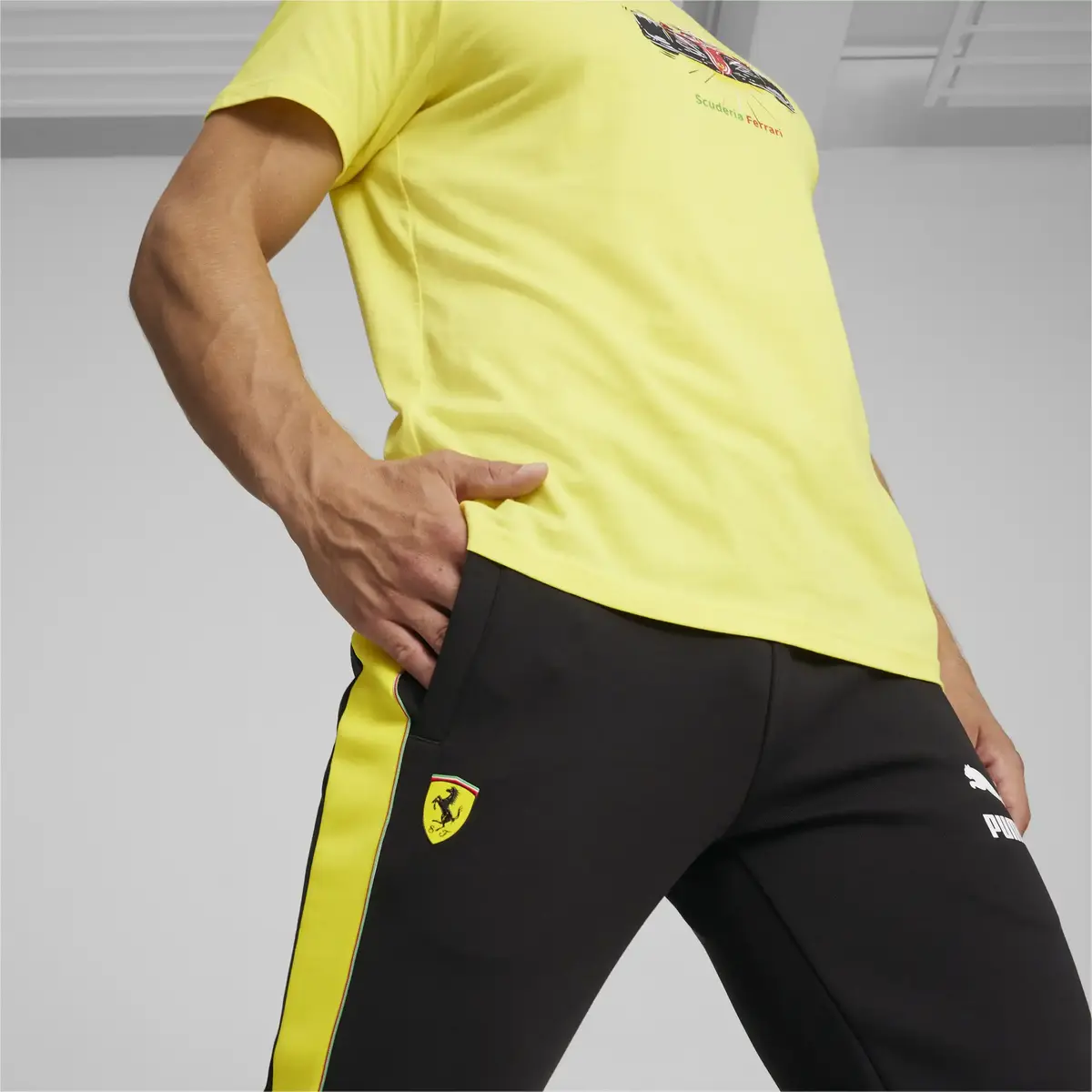 Puma Ferrari Race Iconic T7 Track Pants Siyah Erkek Eşofman Altı