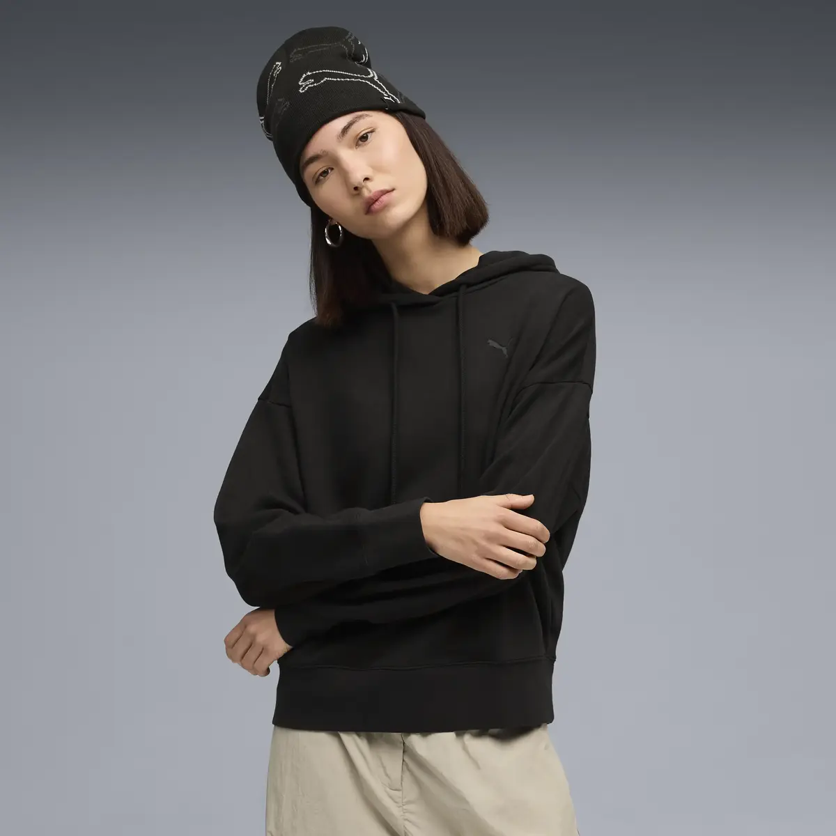 Puma HER Oversized Hoodie TR Siyah Kadın Sweatshirt