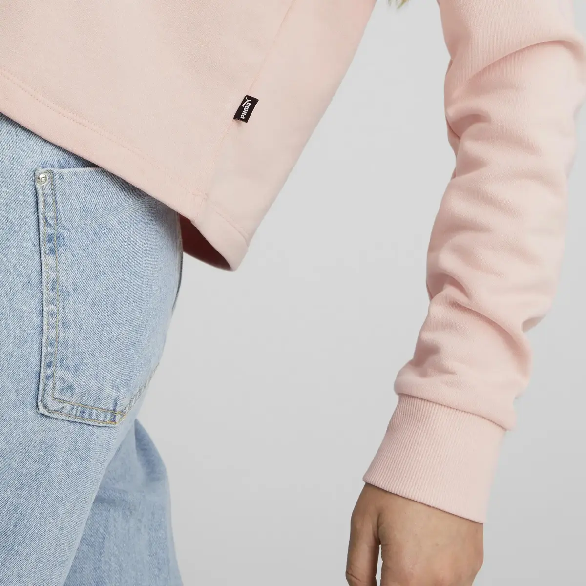 Puma Ess Crop Hoodie