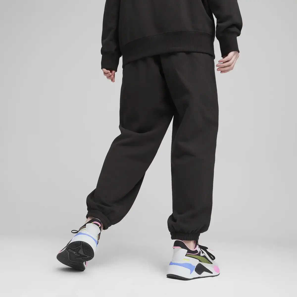 Puma DOWNTOWN Relaxed Sweatpants Siyah Kadın Eşofman Altı