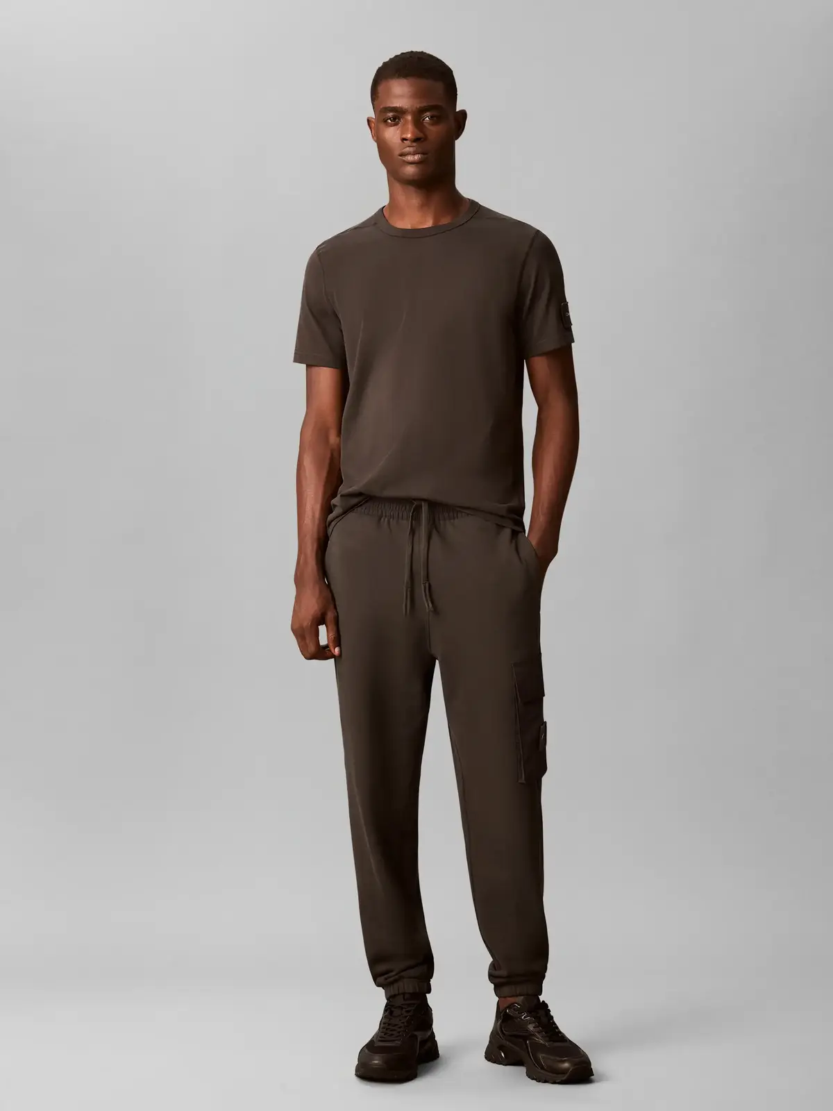 Calvin Klein EU 350TERRY BADGE JO, 8MN Gri Erkek Pantolon