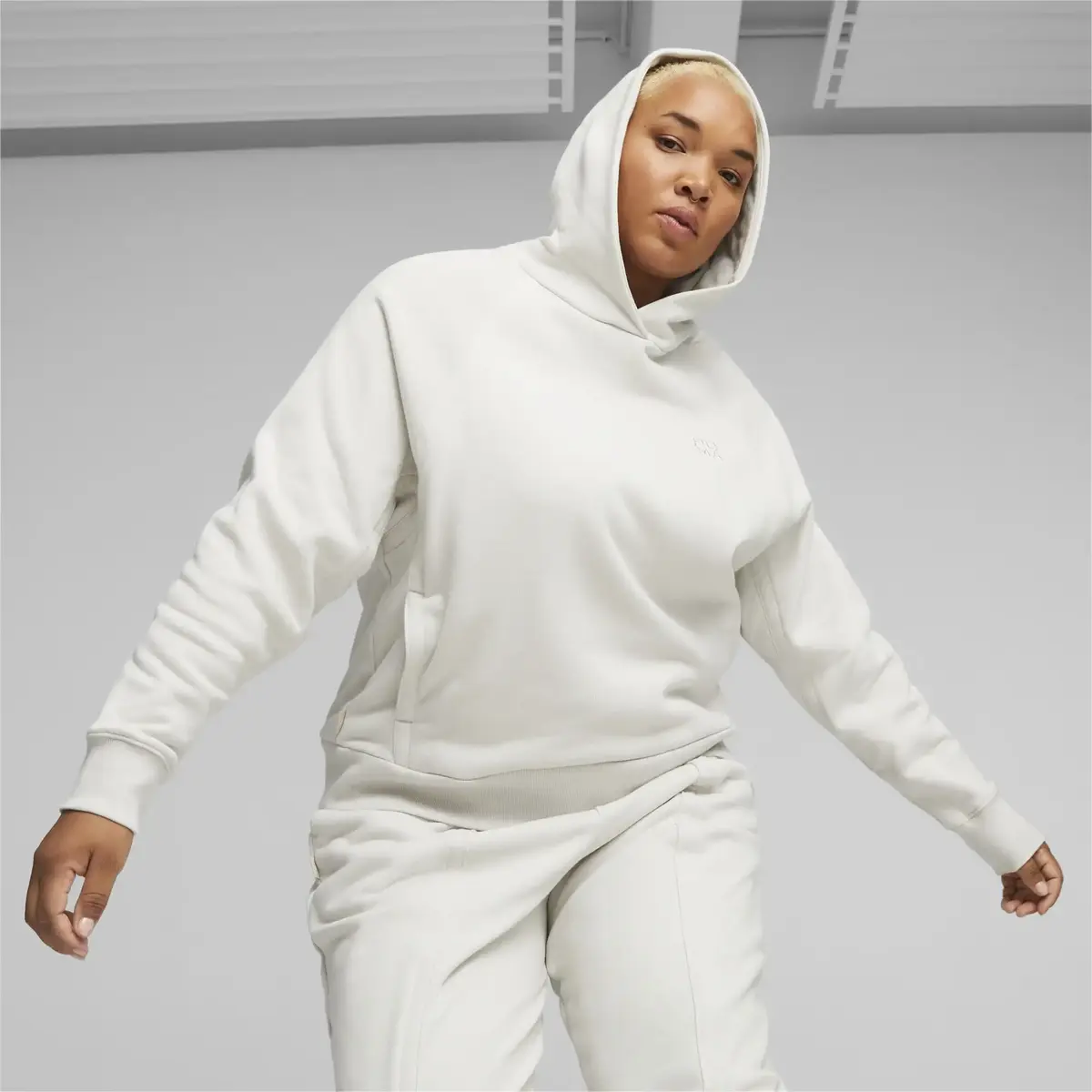 Puma INFUSE Relaxed Hoodie Gri Kadın Sweatshirt