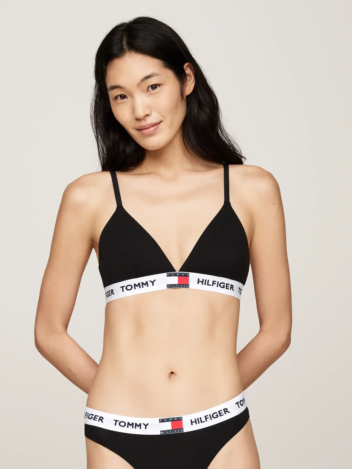 Tommy Hilfiger RP TRIANGLE Kadın Siyah Bikini Üst