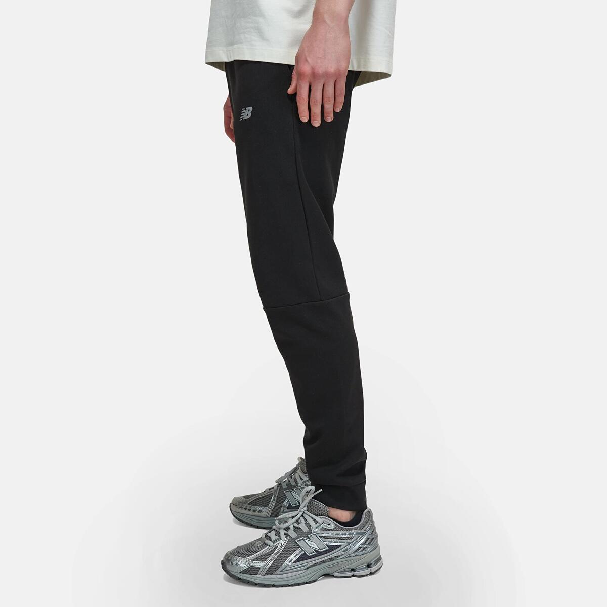 New Balance MNP3804 Siyah Erkek Eşofman Altı