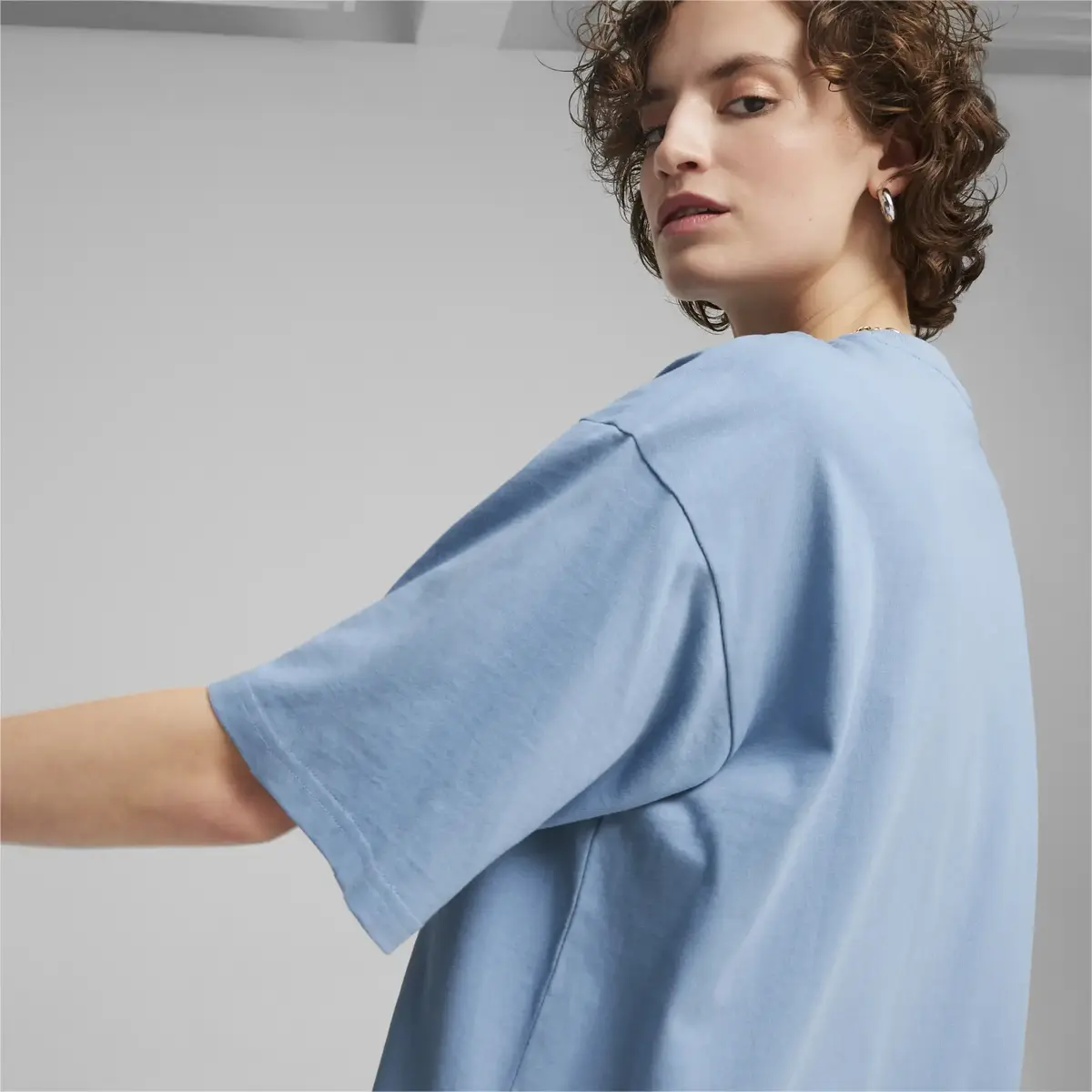 Puma BETTER CLASSICS Oversized Tee Mavi Erkek T-Shirt