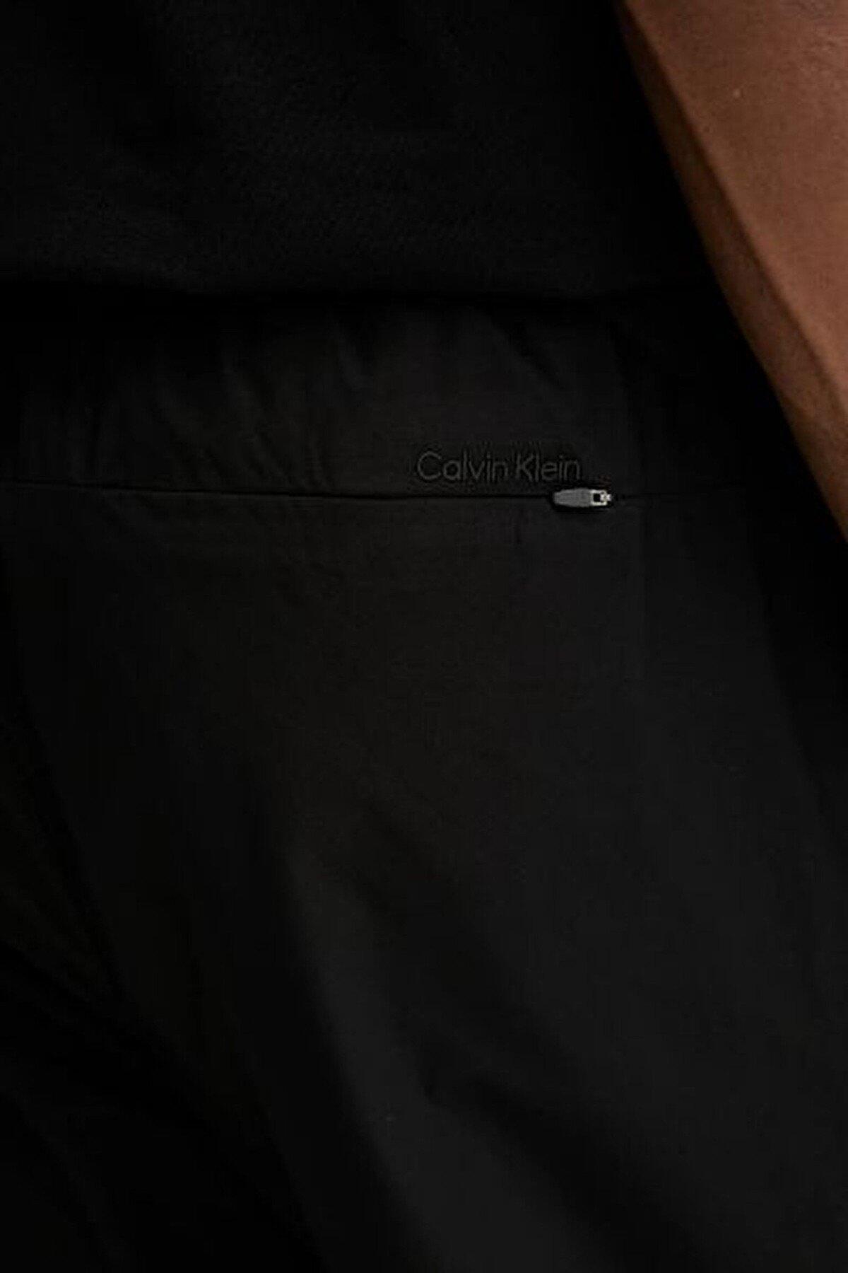 Calvin Klein SLIM TECH PULL-ON PA, XL7 Siyah Erkek Pantolon