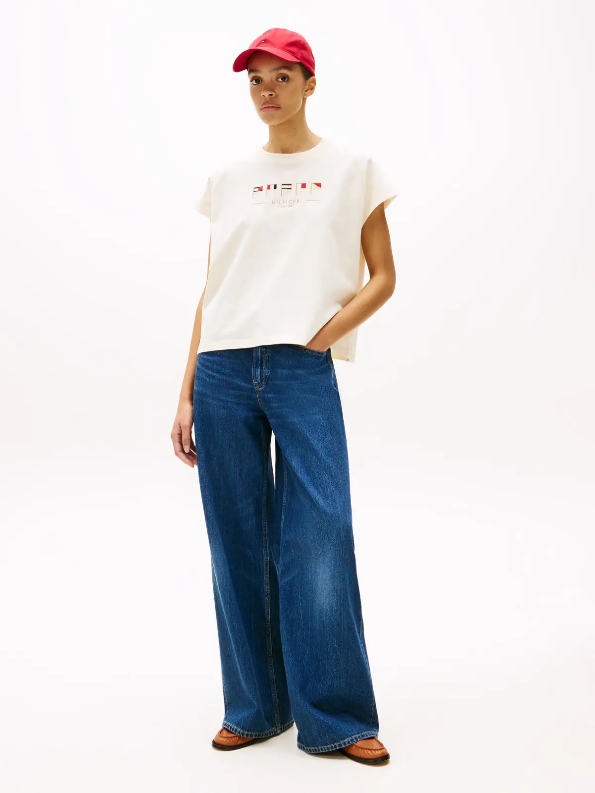 Tommy Hilfiger SAIL FLAGS RLXD C-NK, AEF Bej Kadın T-Shirt & Polo