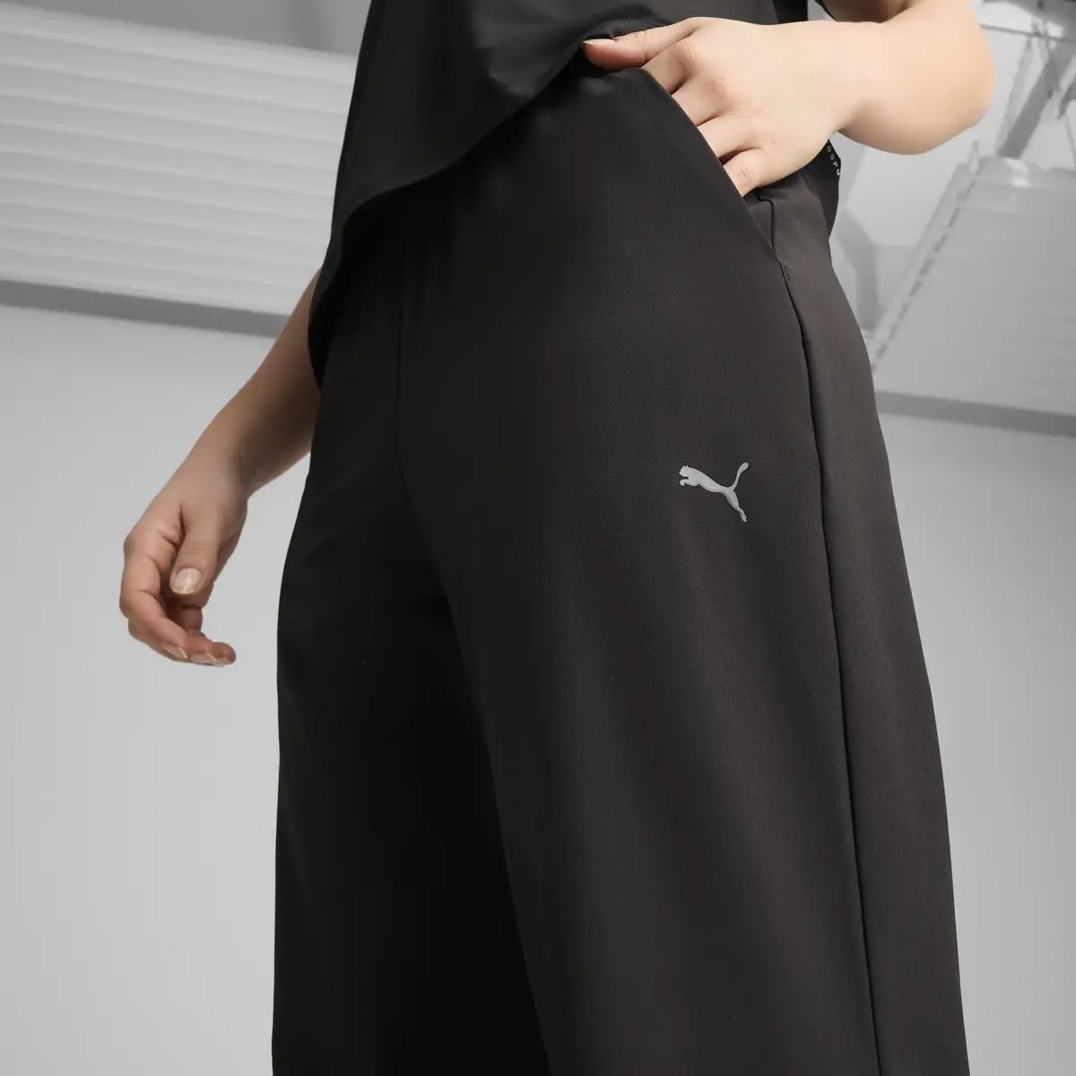 Puma MOVE FASHION PANT Siyah Kadın Eşofman Altı