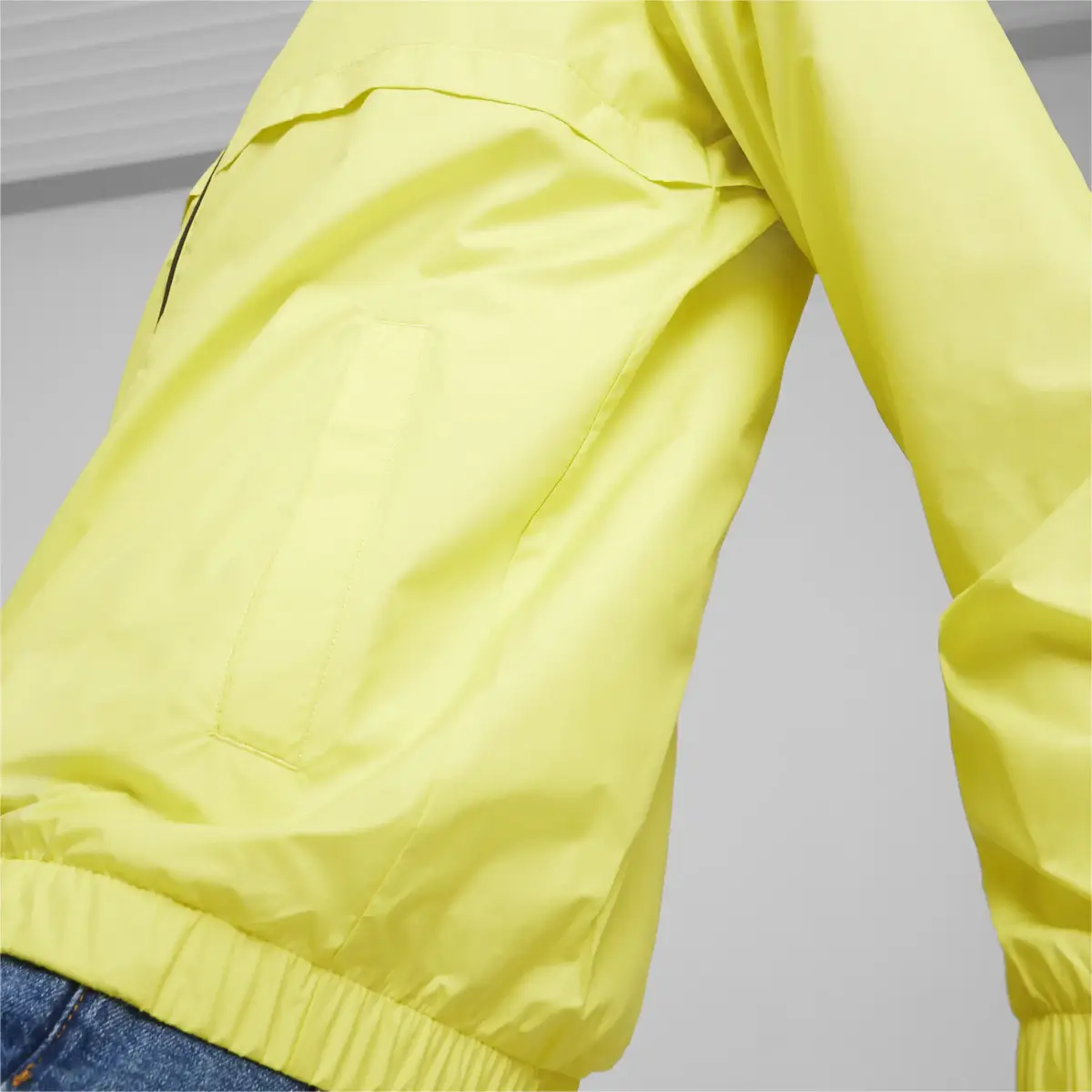 Puma ESS Solid Windbreaker Yeşil Erkek Sweatshirt