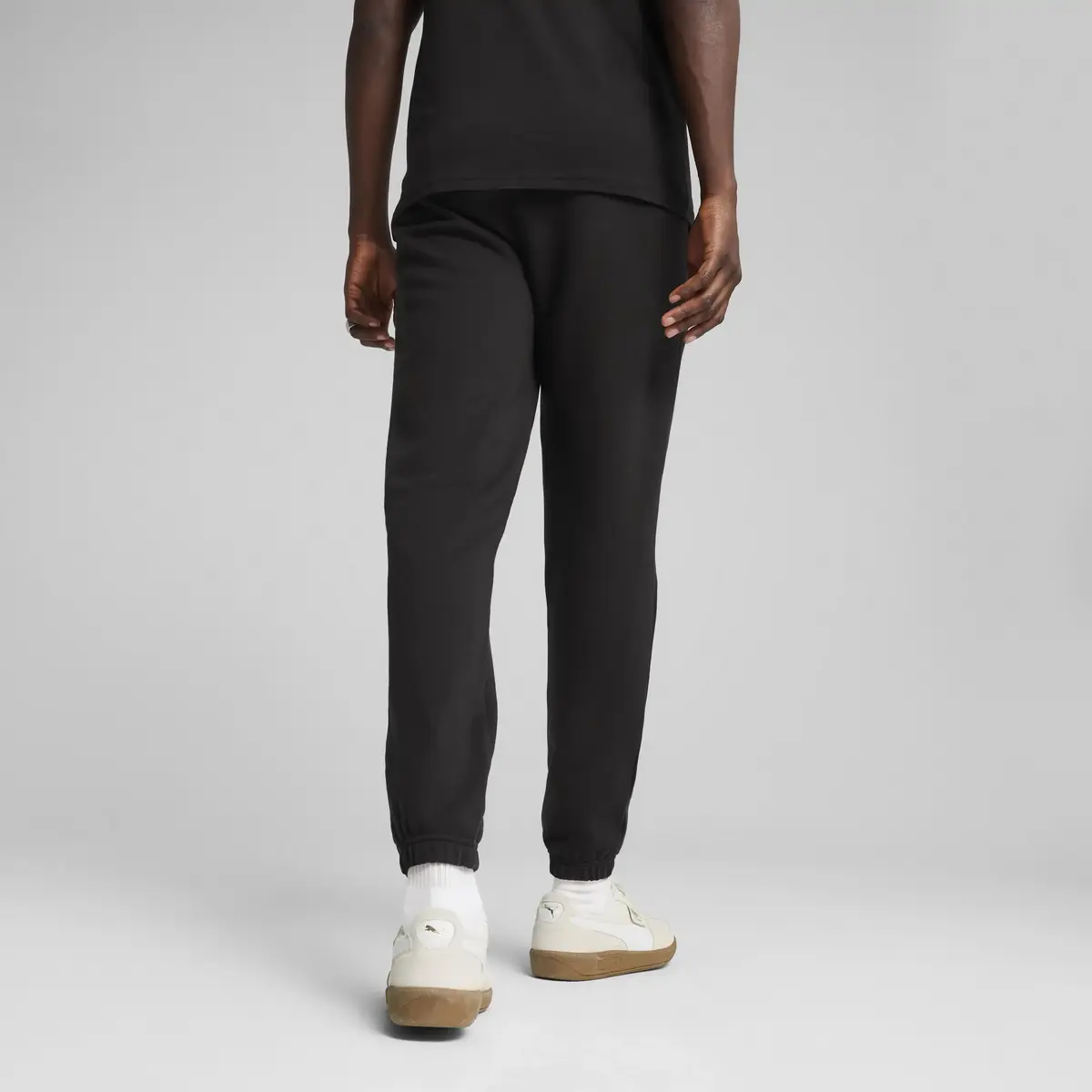 PUMA WARDROBE ESS Graphic Pants Siyah Erkek Eşofman Altı
