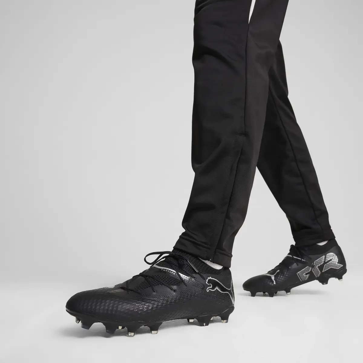 Puma FUTURE 7 PRO FG/AG Siyah Erkek Krampon