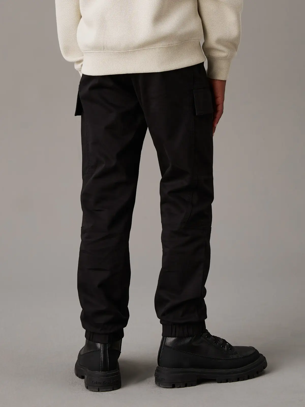 Calvin Klein ESSENTIAL WOVEN CARGo Siyah Çocuk Kargo Pantolon