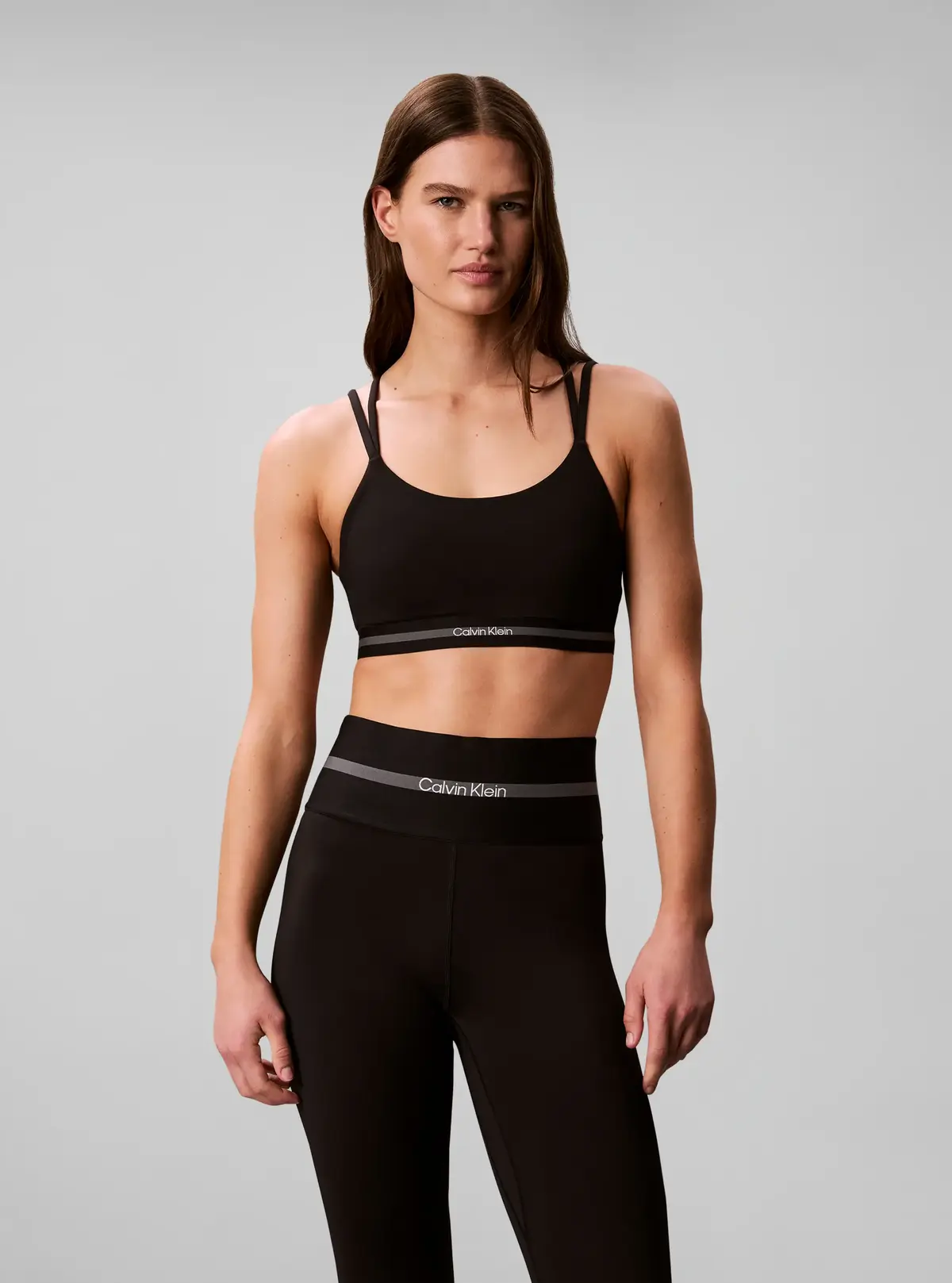 Calvin Klein Icon Sport Low Suppo, UB1 Siyah Kadın Sporcu Sütyeni