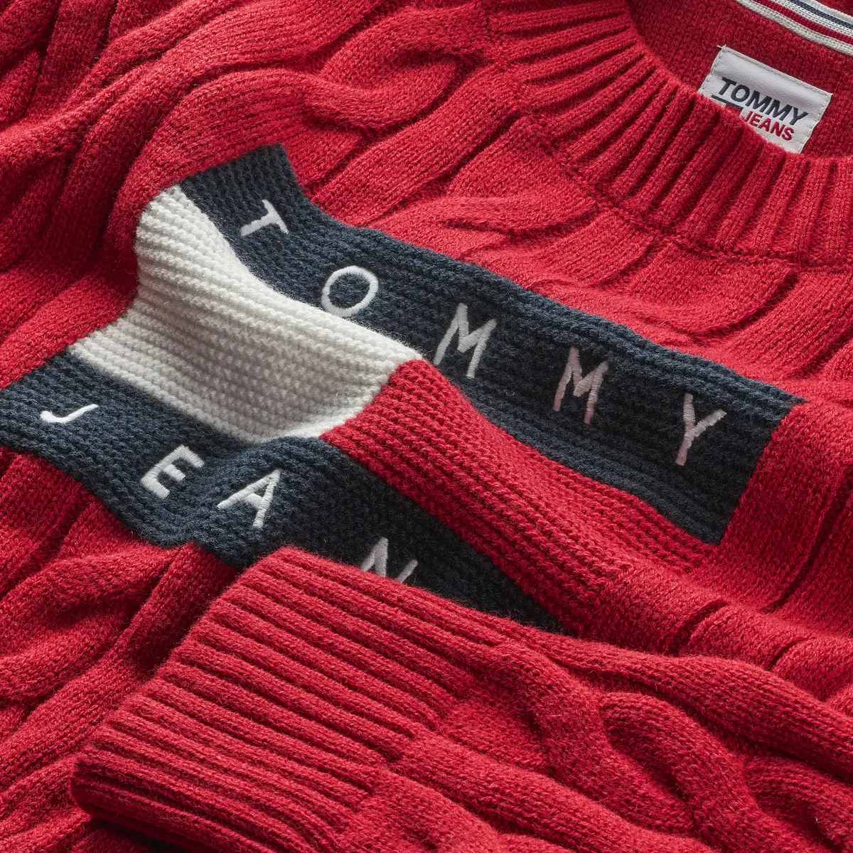 Tommy Hilfiger TJW BXY CENTER FLAG Kadın Kırmızı Kazak