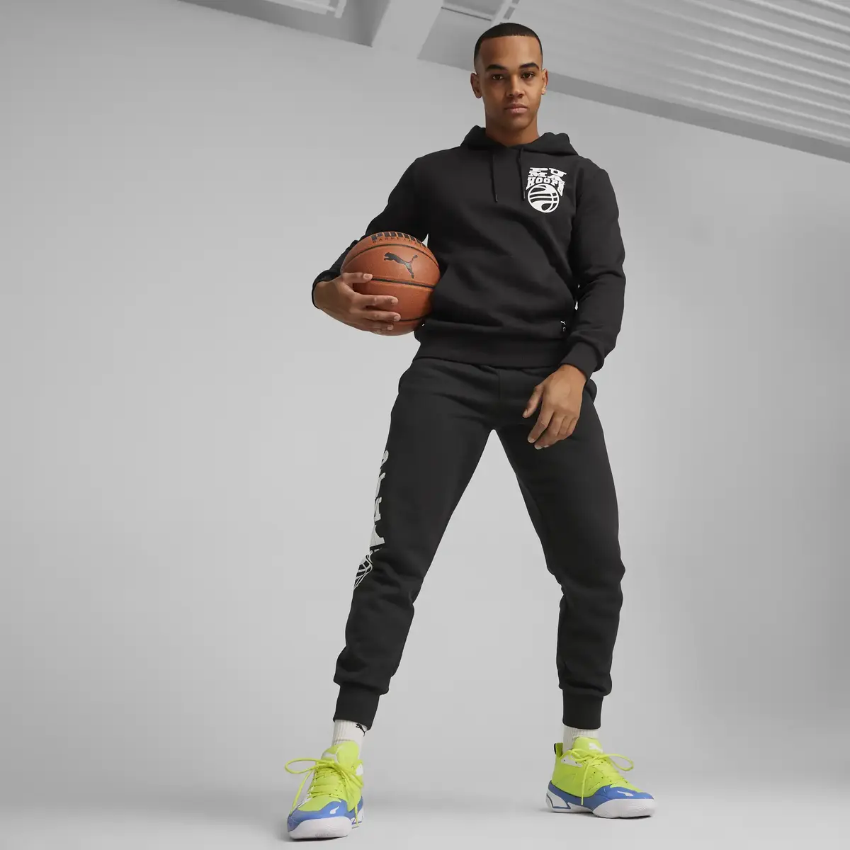 Puma Posterize 2.0 Hoodie Siyah Erkek Sweatshirt