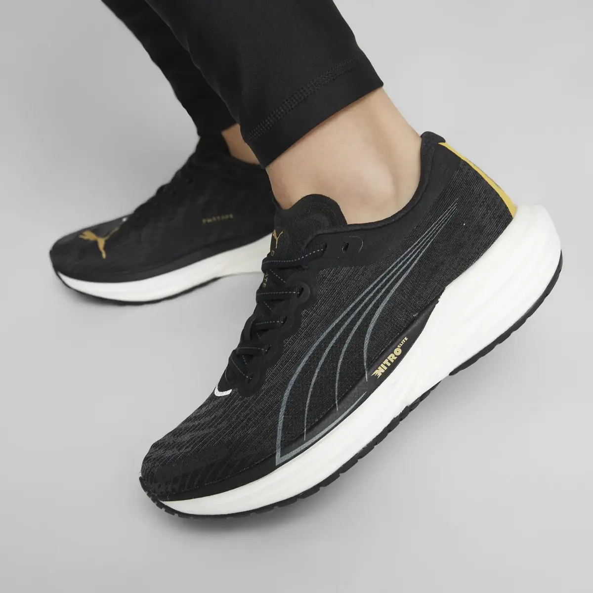 Puma Deviate NITRO&trade; 2 Wn Siyah Kadın Yürüyüş ve Koşu Ayakkabısı