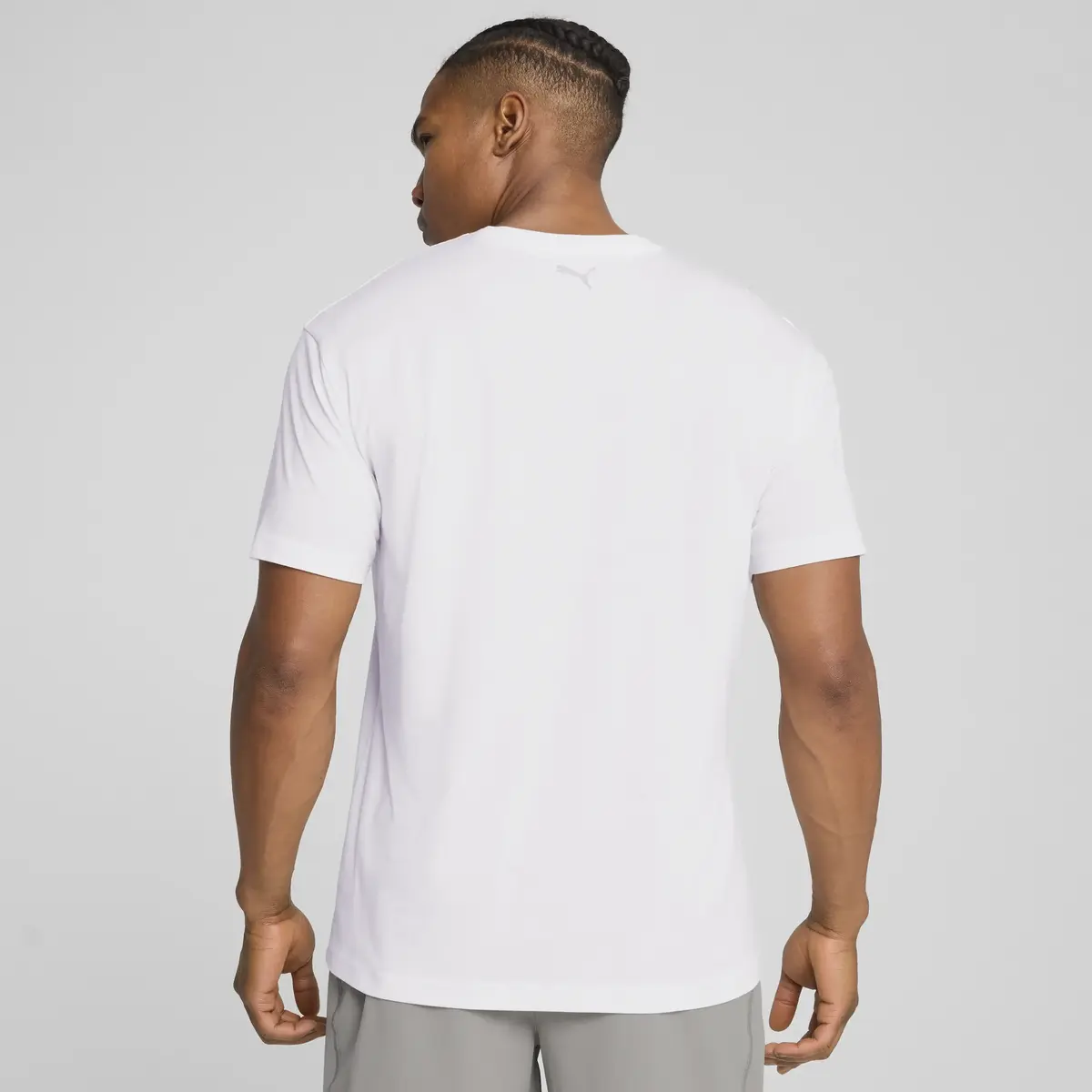 Puma M GRAPHICS TRAIN RELAXED TEE Beyaz Erkek T-Shirt