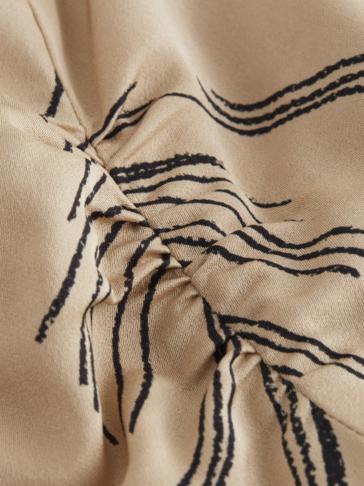 Calvin Klein SURFACE PRINT SLIP D Kadın Bej Elbise
